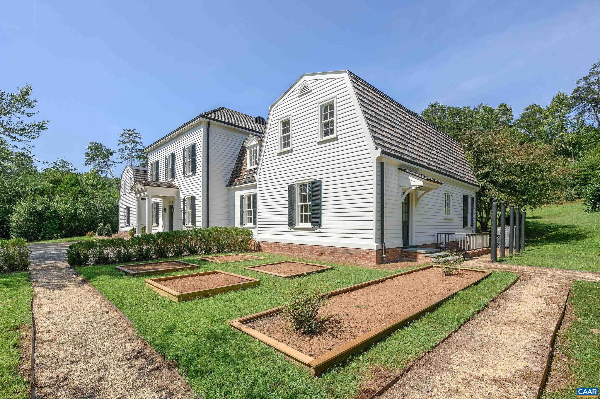 MEADOW ESTATES - Residential