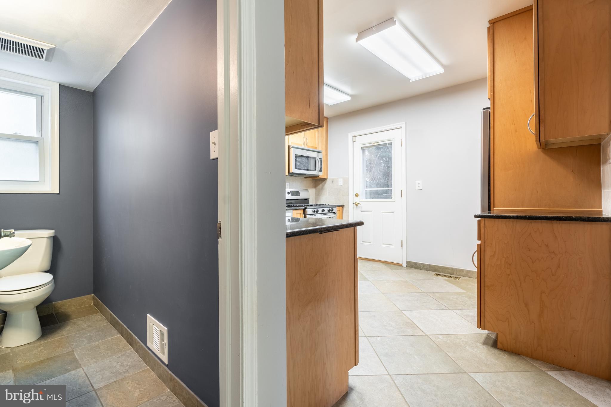 ANNALANE TERRACE - Residential Lease