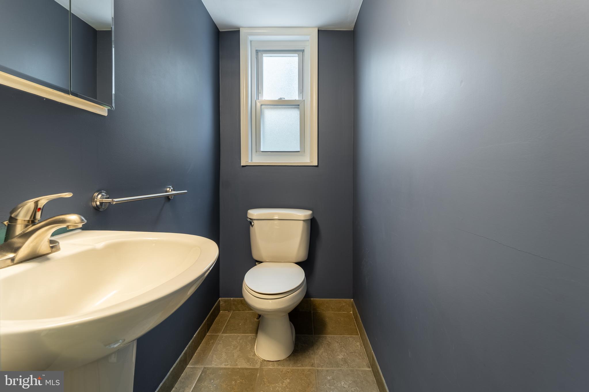 ANNALANE TERRACE - Residential Lease