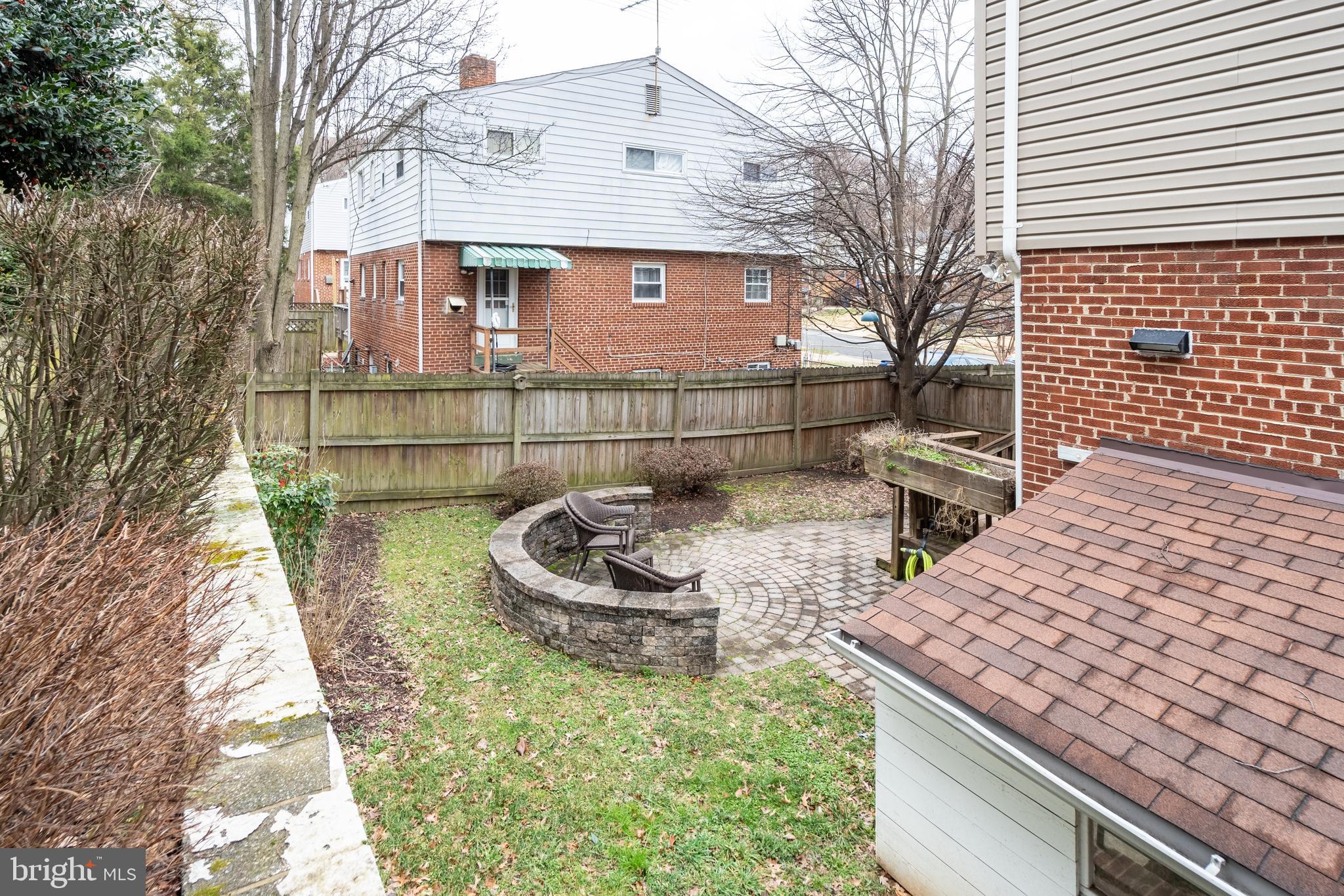 ANNALANE TERRACE - Residential Lease