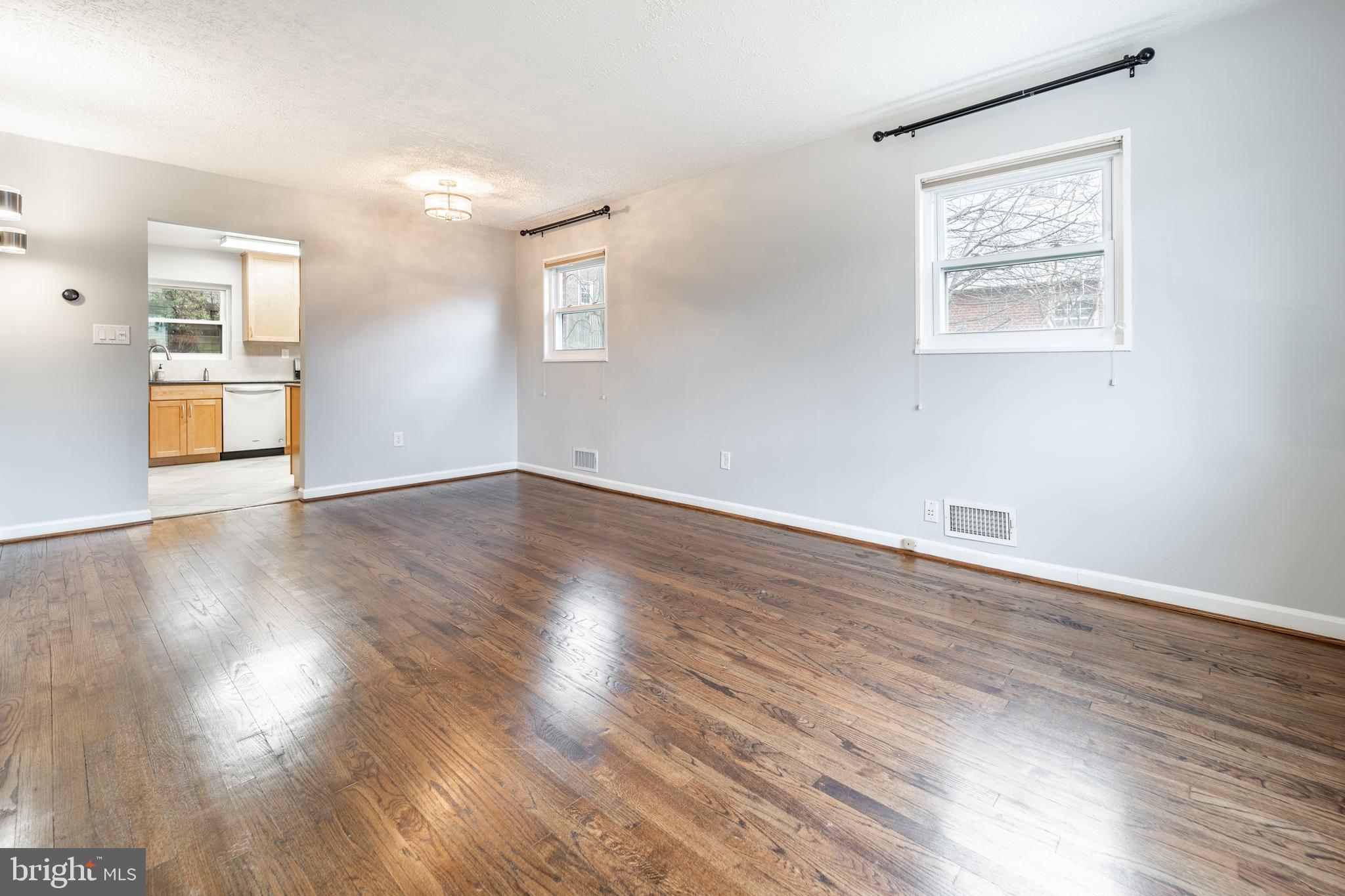 ANNALANE TERRACE - Residential Lease