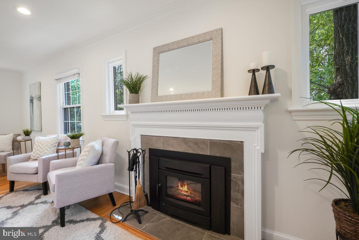 SILVER SPRING - Residential