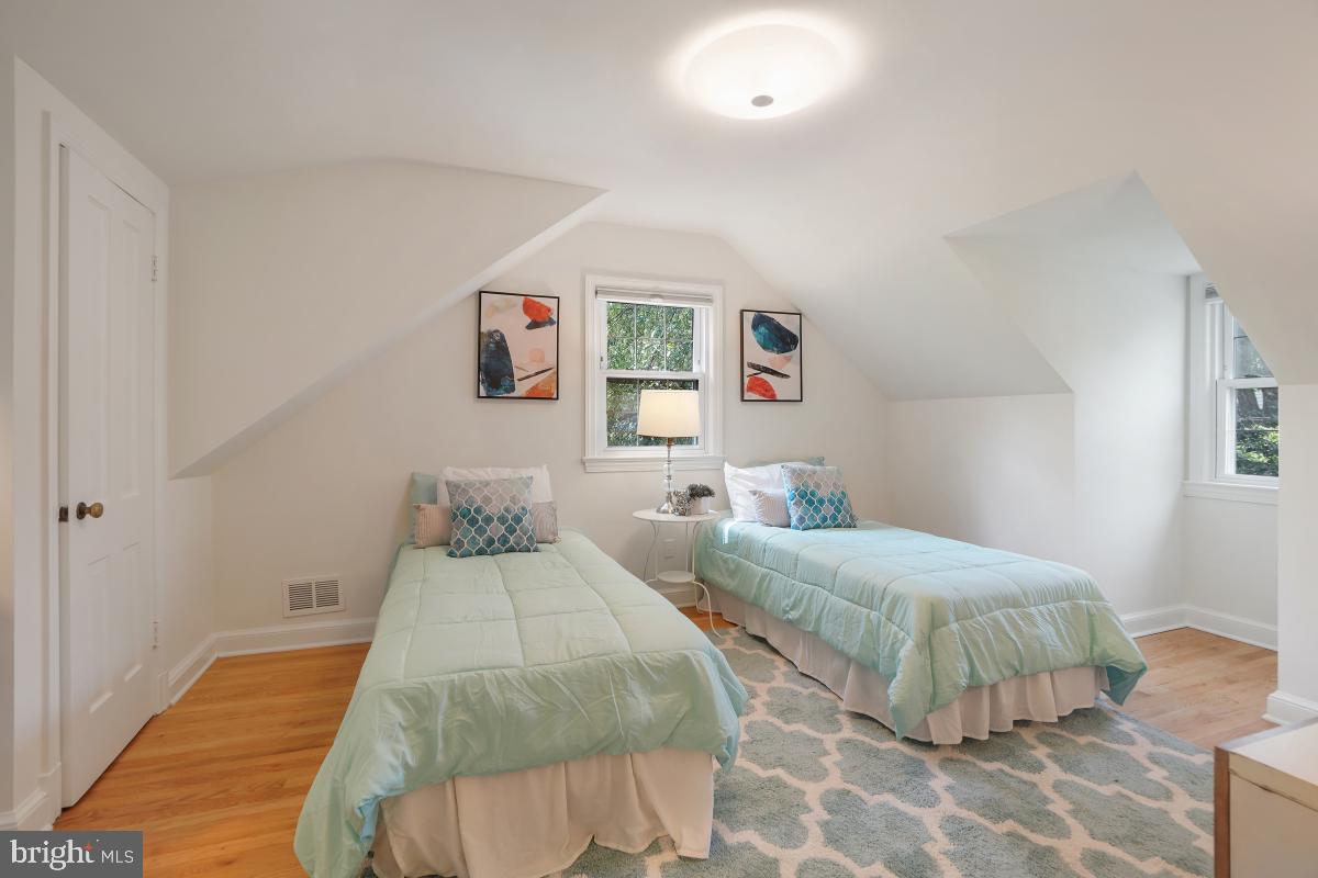 SILVER SPRING - Residential