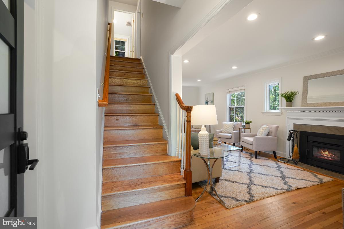 SILVER SPRING - Residential