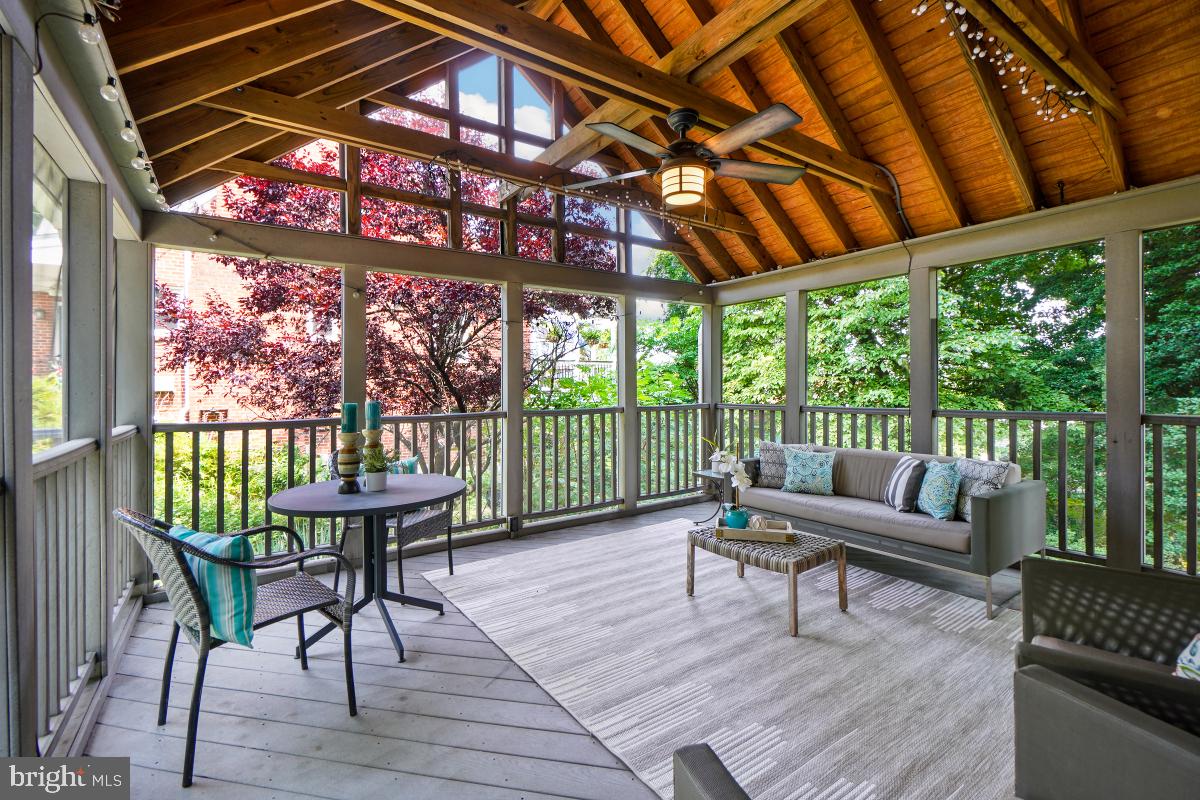 SILVER SPRING - Residential