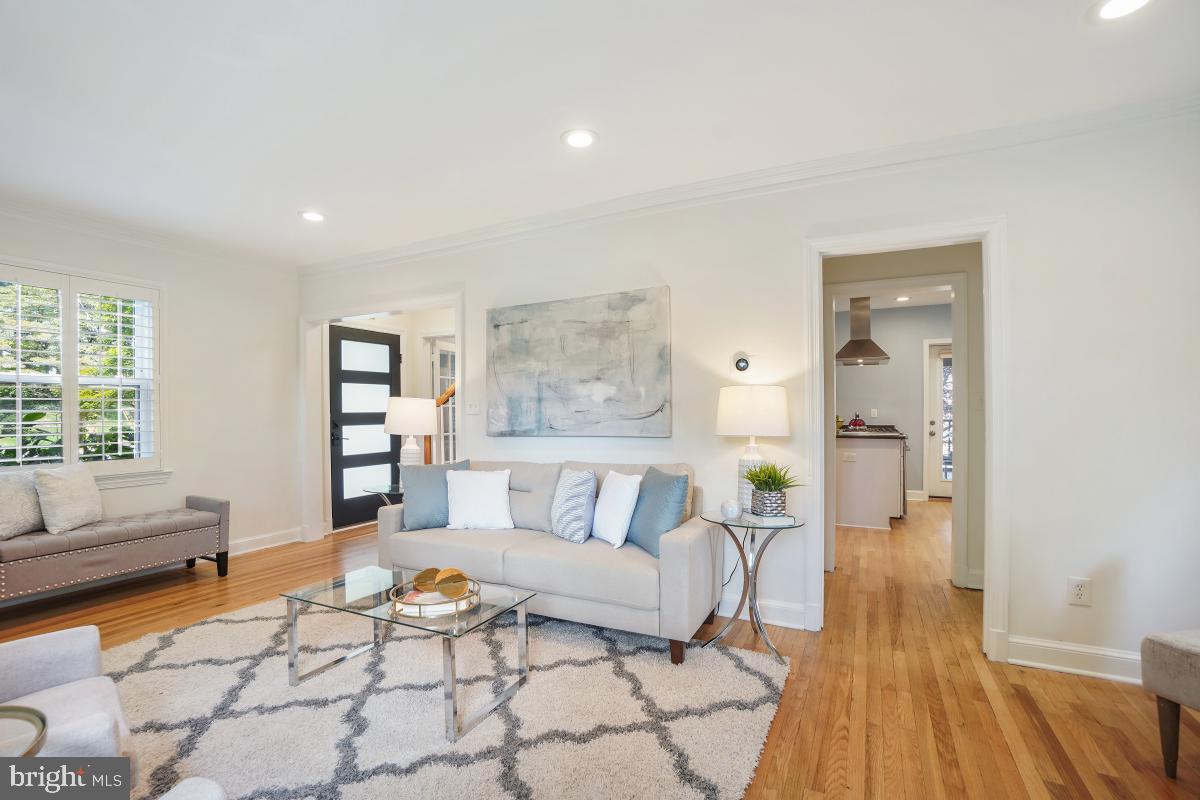 SILVER SPRING - Residential