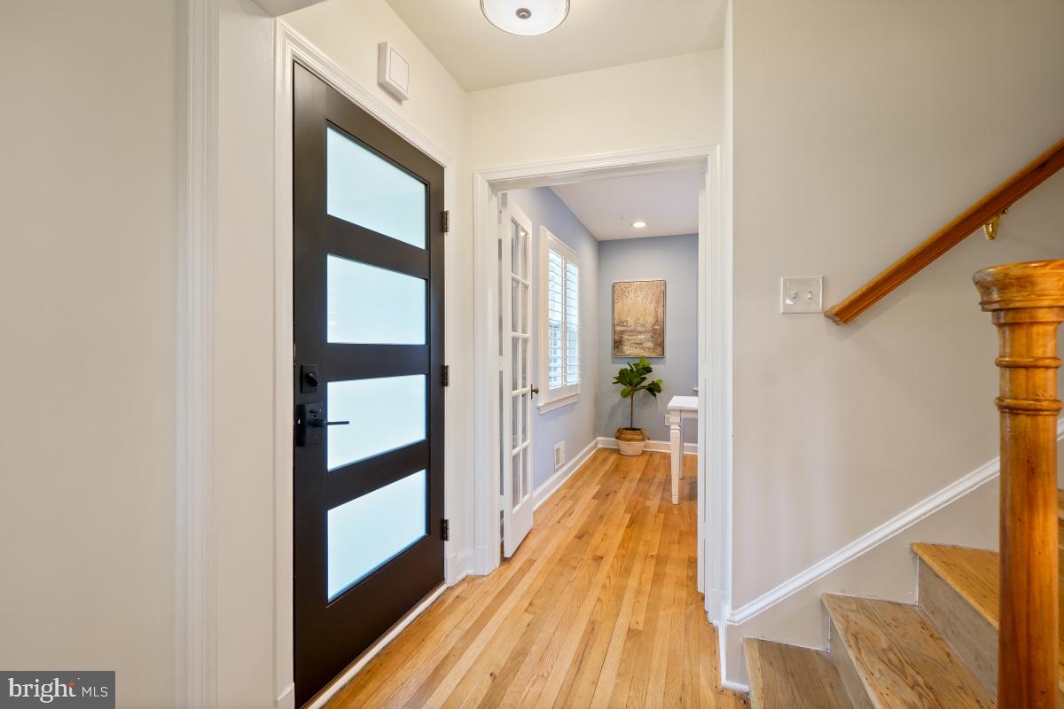 SILVER SPRING - Residential