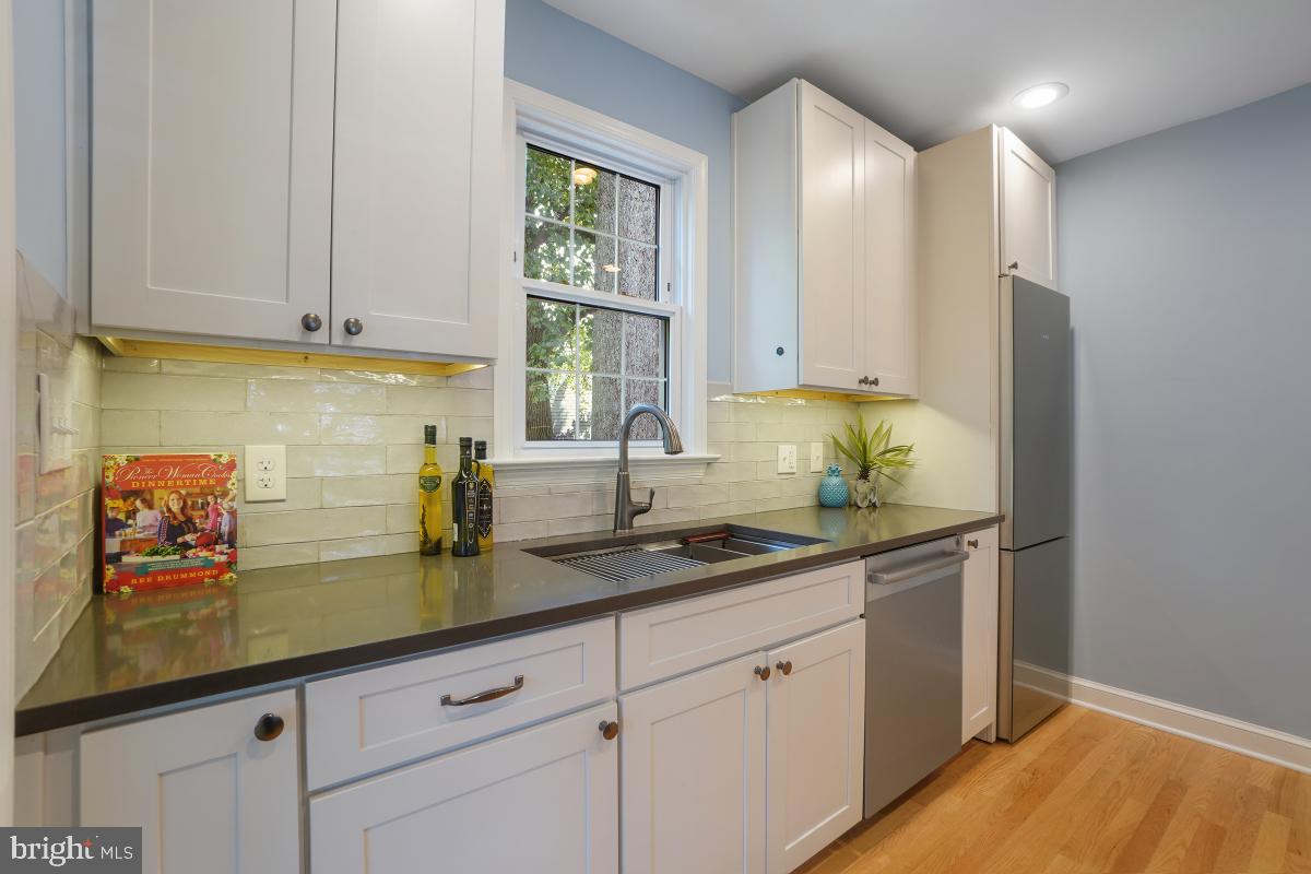 SILVER SPRING - Residential