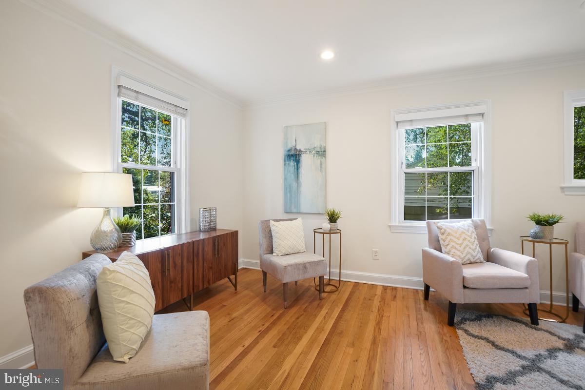 SILVER SPRING - Residential