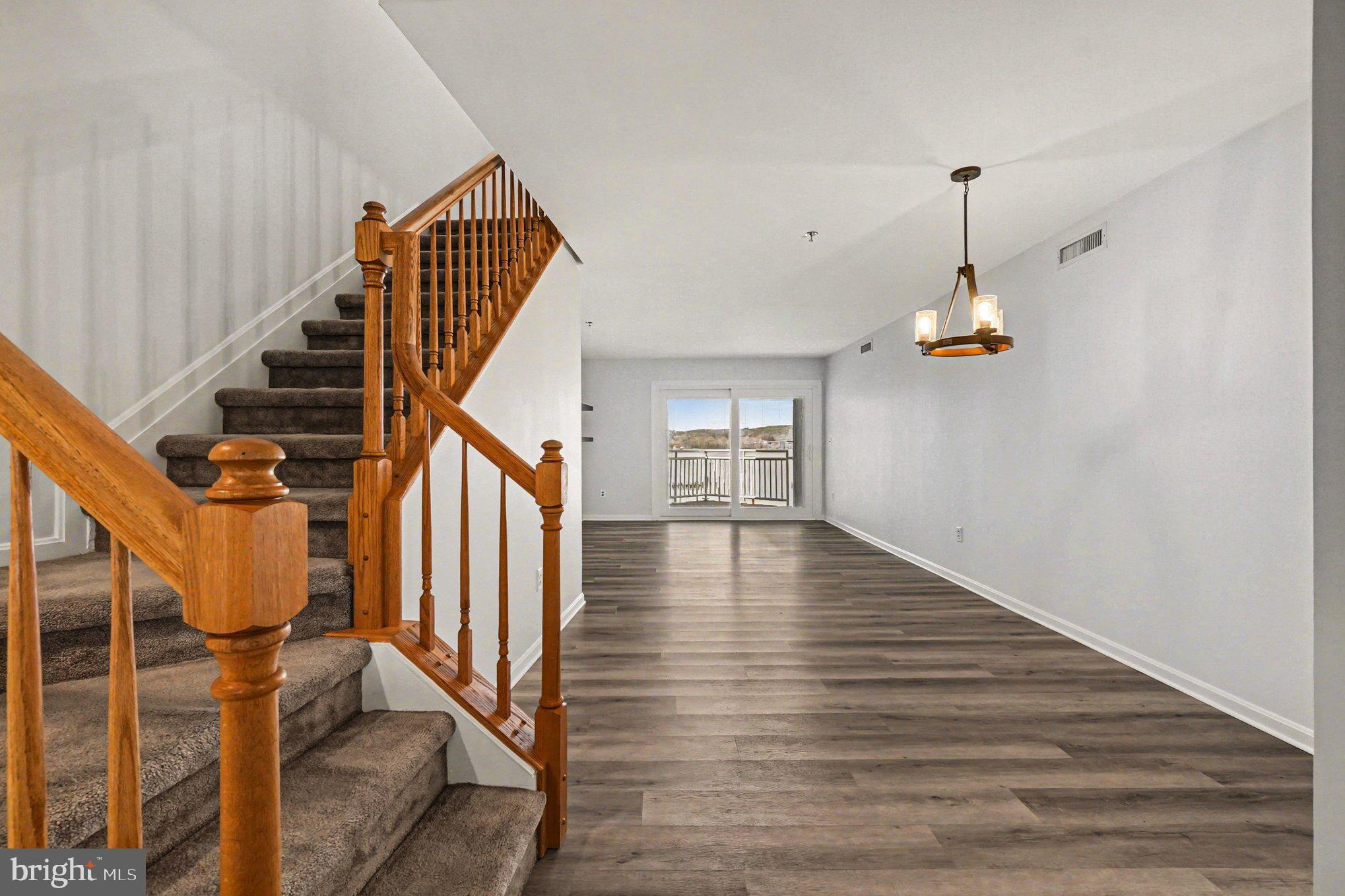 OWENS LANDING - Residential