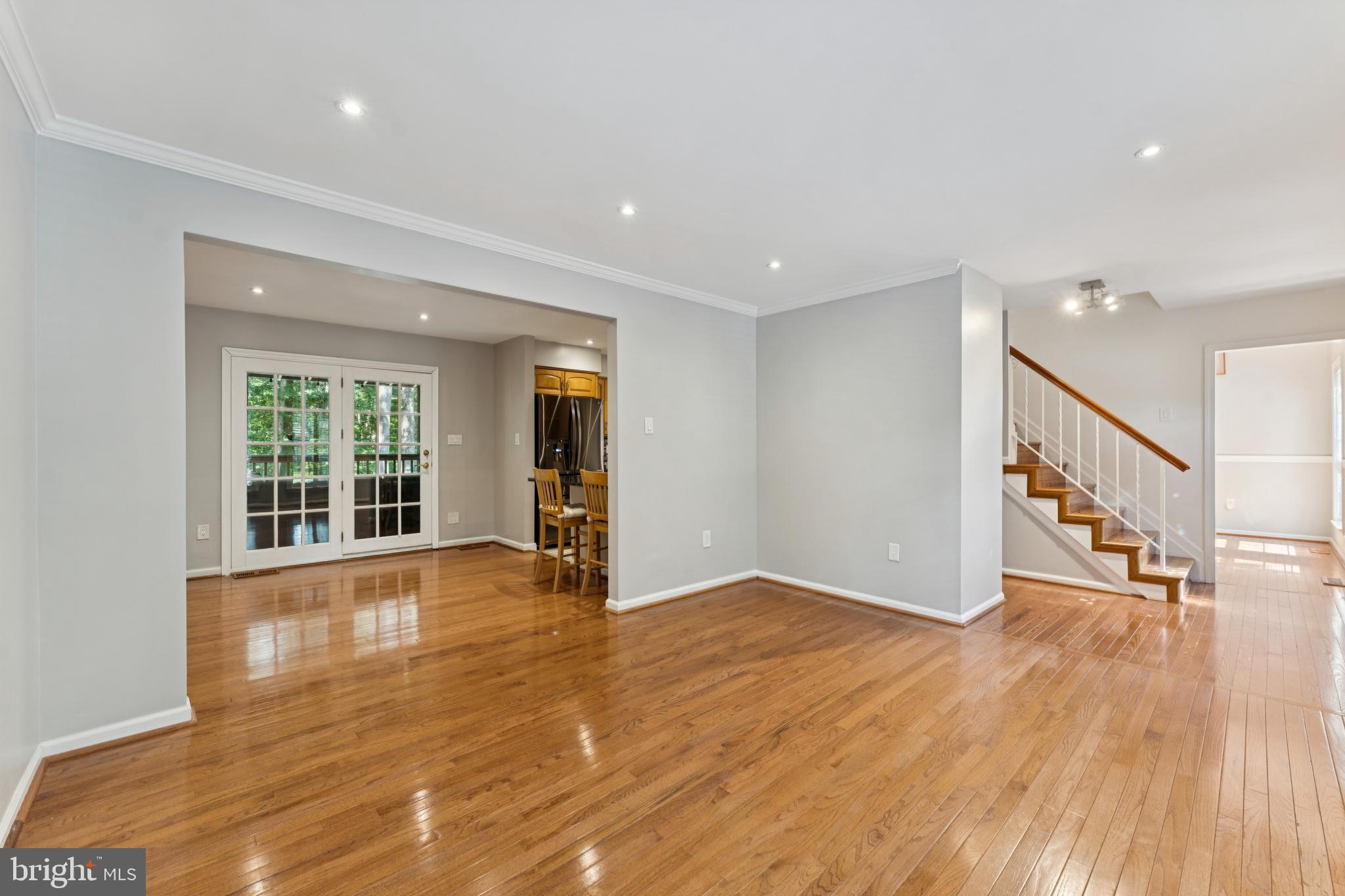 LAKE RIDGE - ANTIETAM - Residential