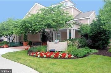 RIVERS EDGE - Residential