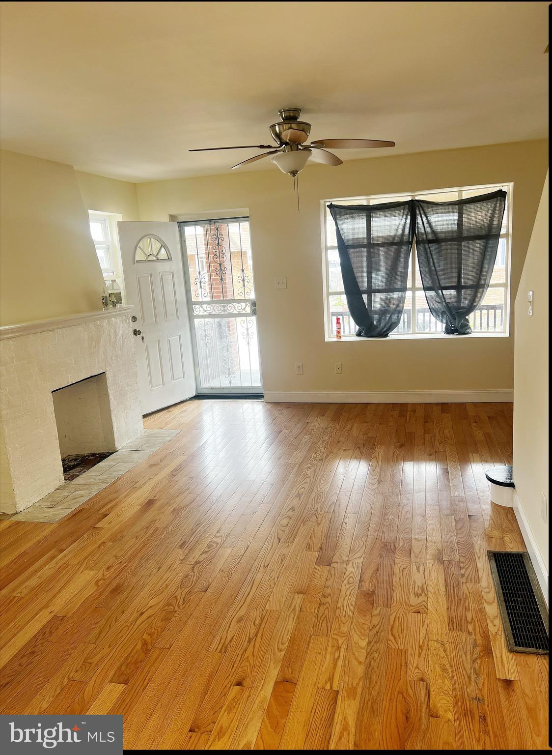 PHILADELPHIA - Residential