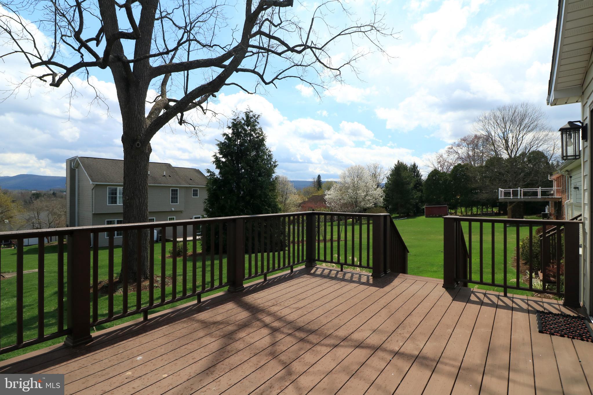 CENTRE HILLS VILLAGE - Residential