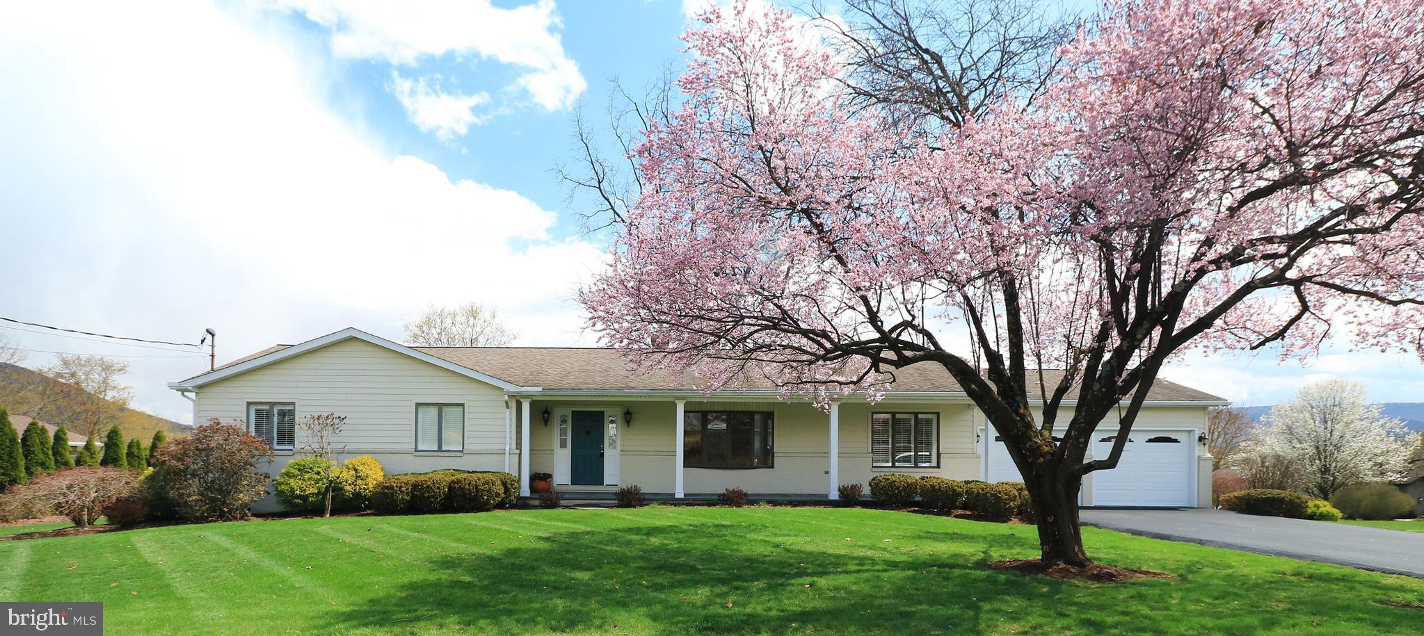 CENTRE HILLS VILLAGE - Residential