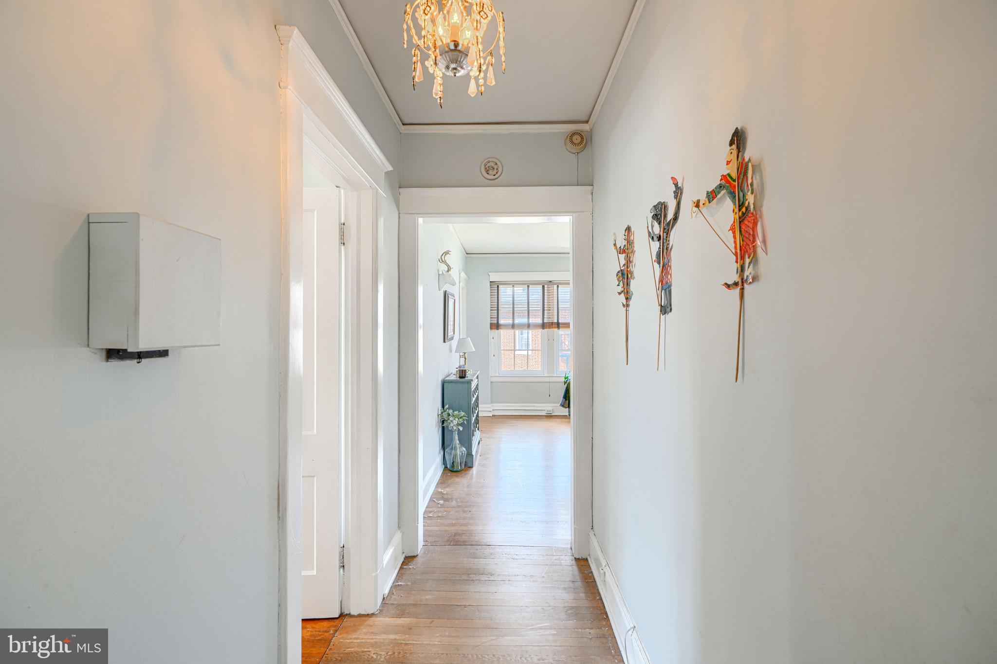 ROLAND PARK - Residential
