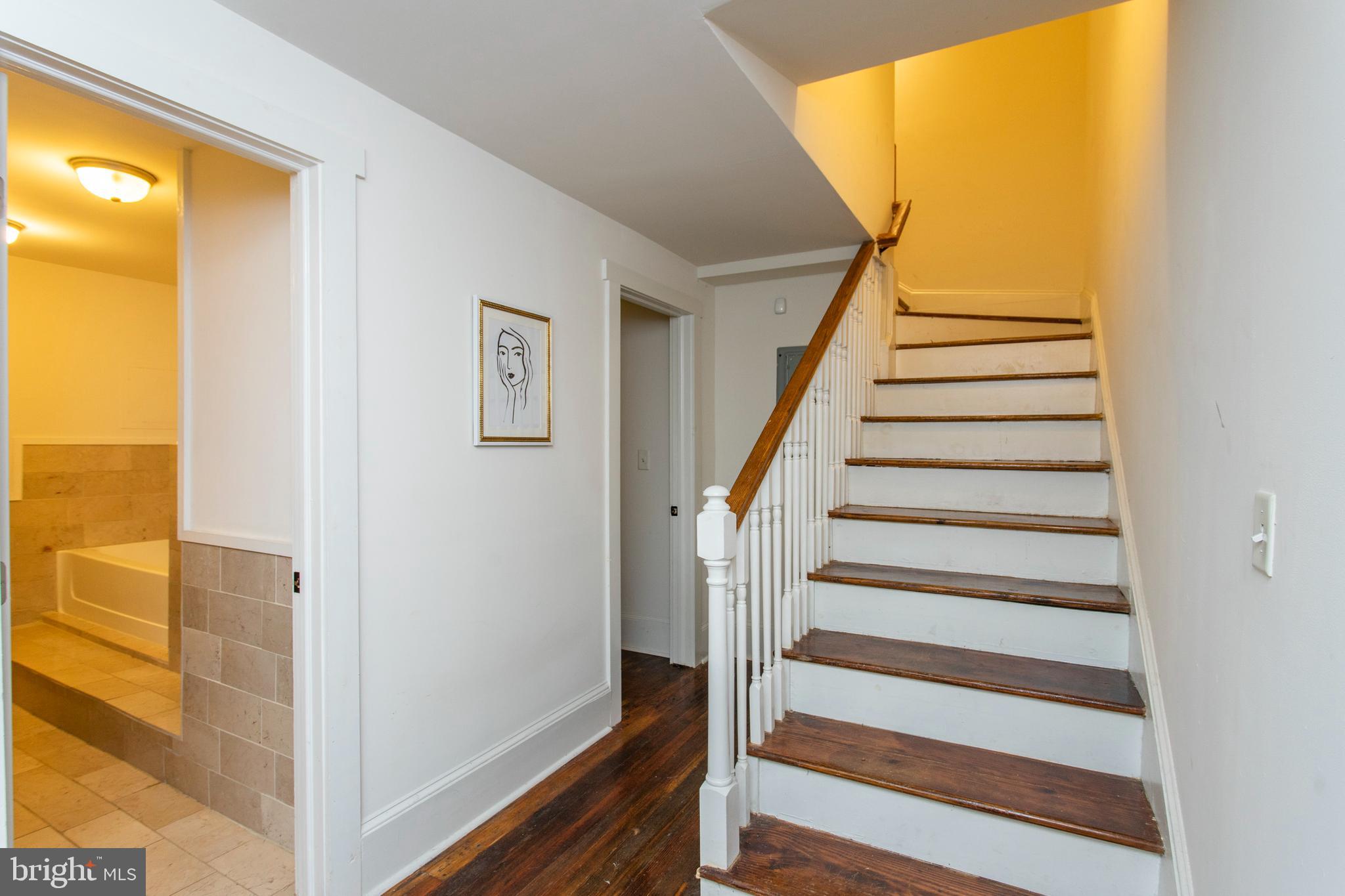 RITTENHOUSE SQUARE - Residential Lease
