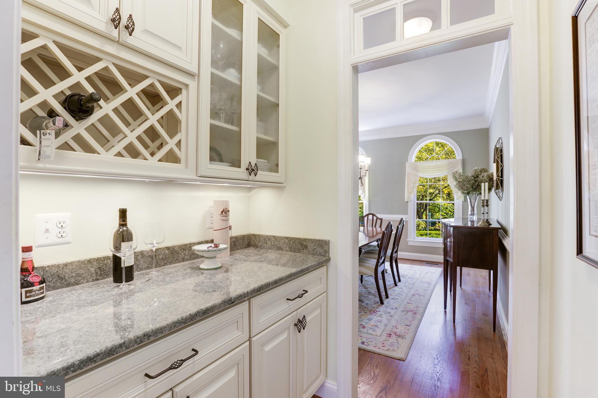 INGLESIDE - Residential