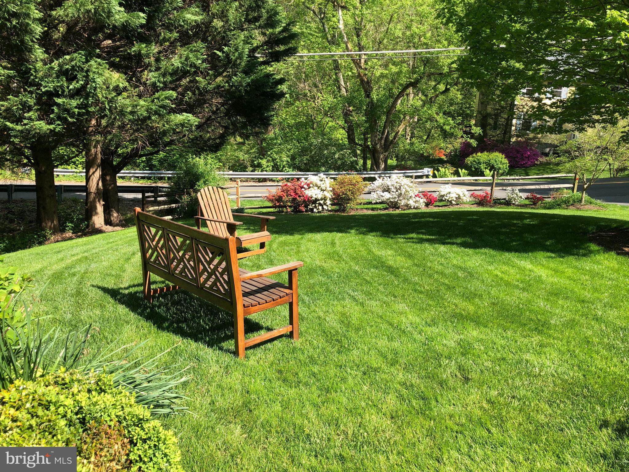 INGLESIDE - Residential
