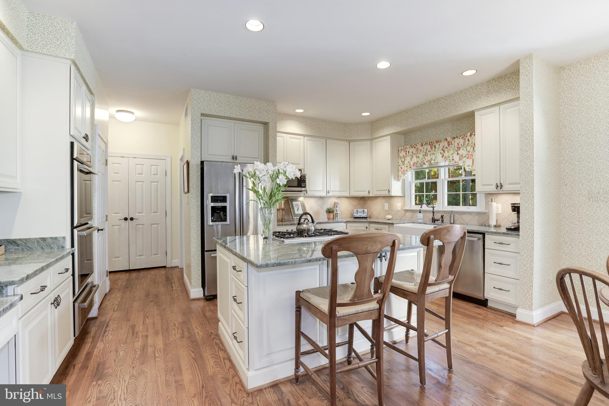 INGLESIDE - Residential
