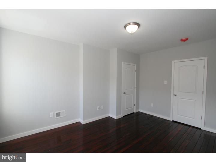 KENSINGTON - Residential