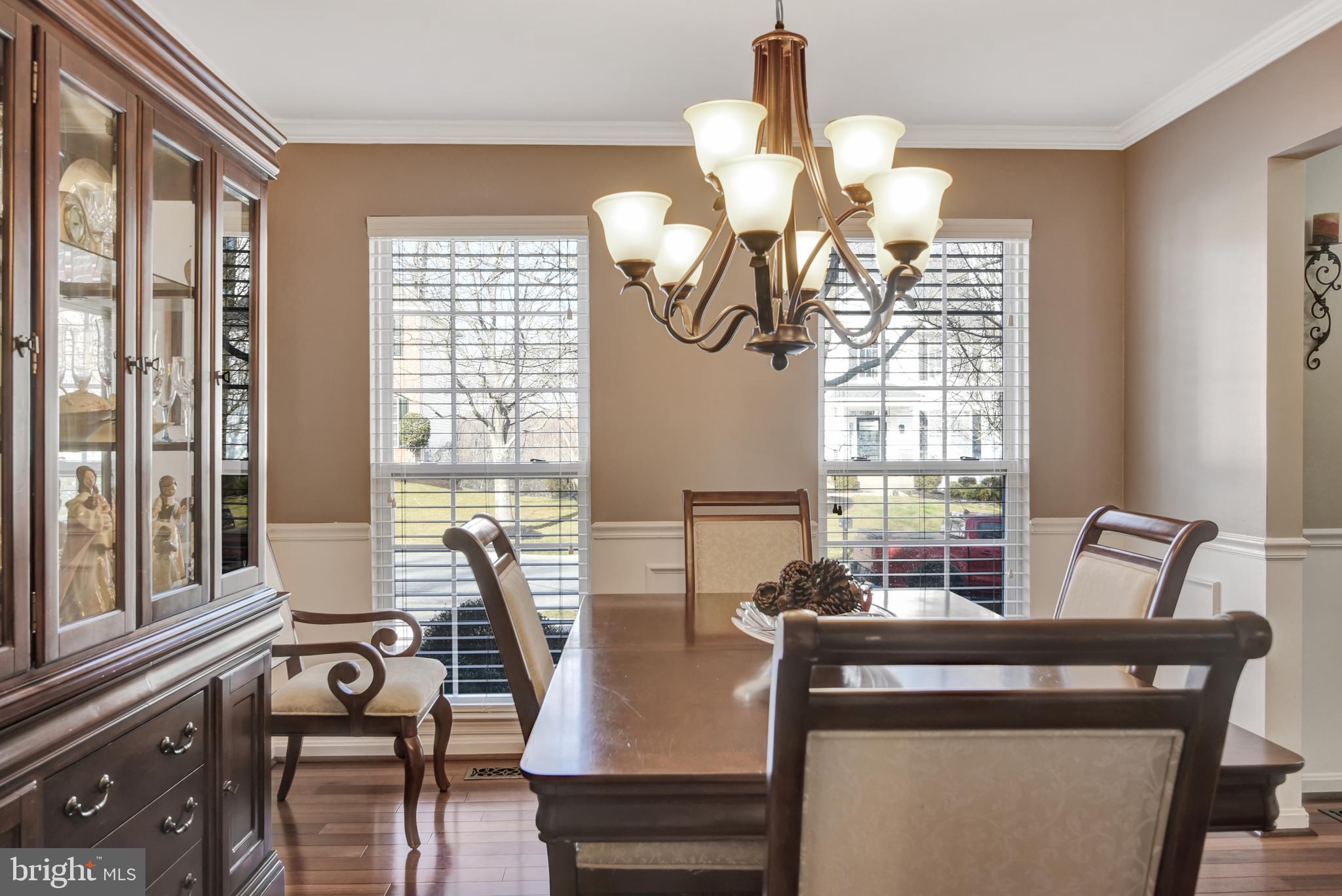 LYNDWOOD MANOR - Residential