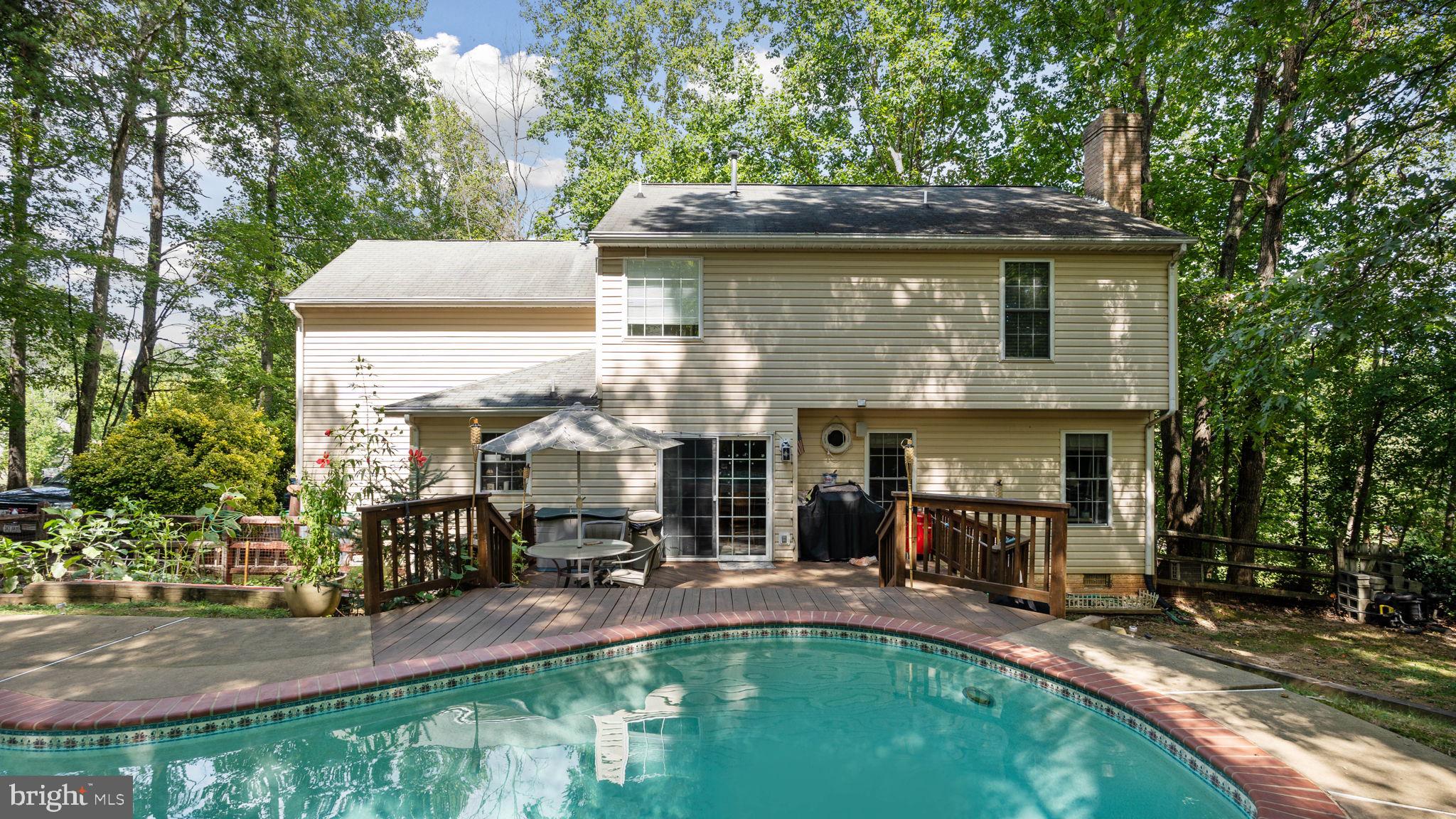 SMOKETREE - Residential