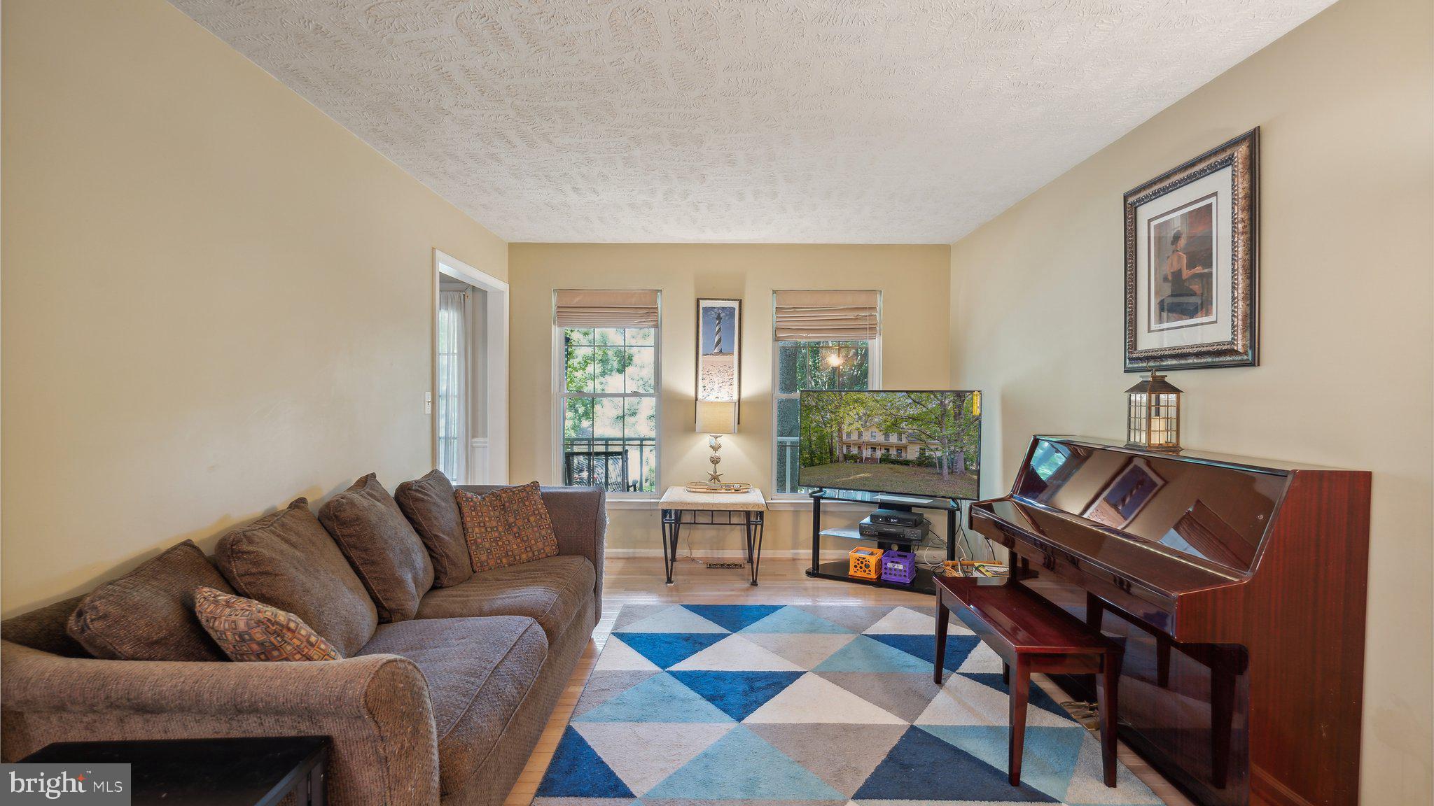 SMOKETREE - Residential