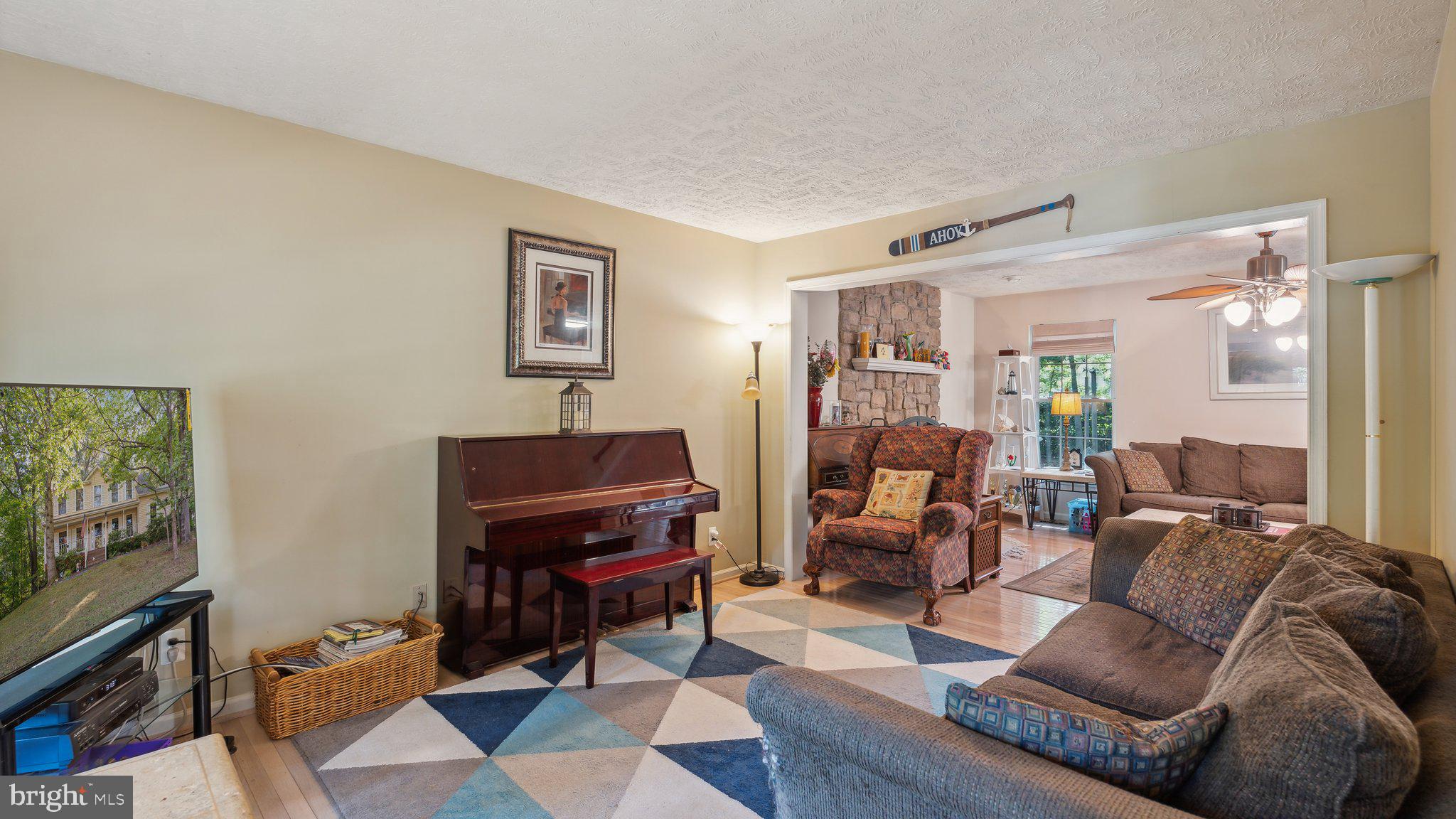 SMOKETREE - Residential