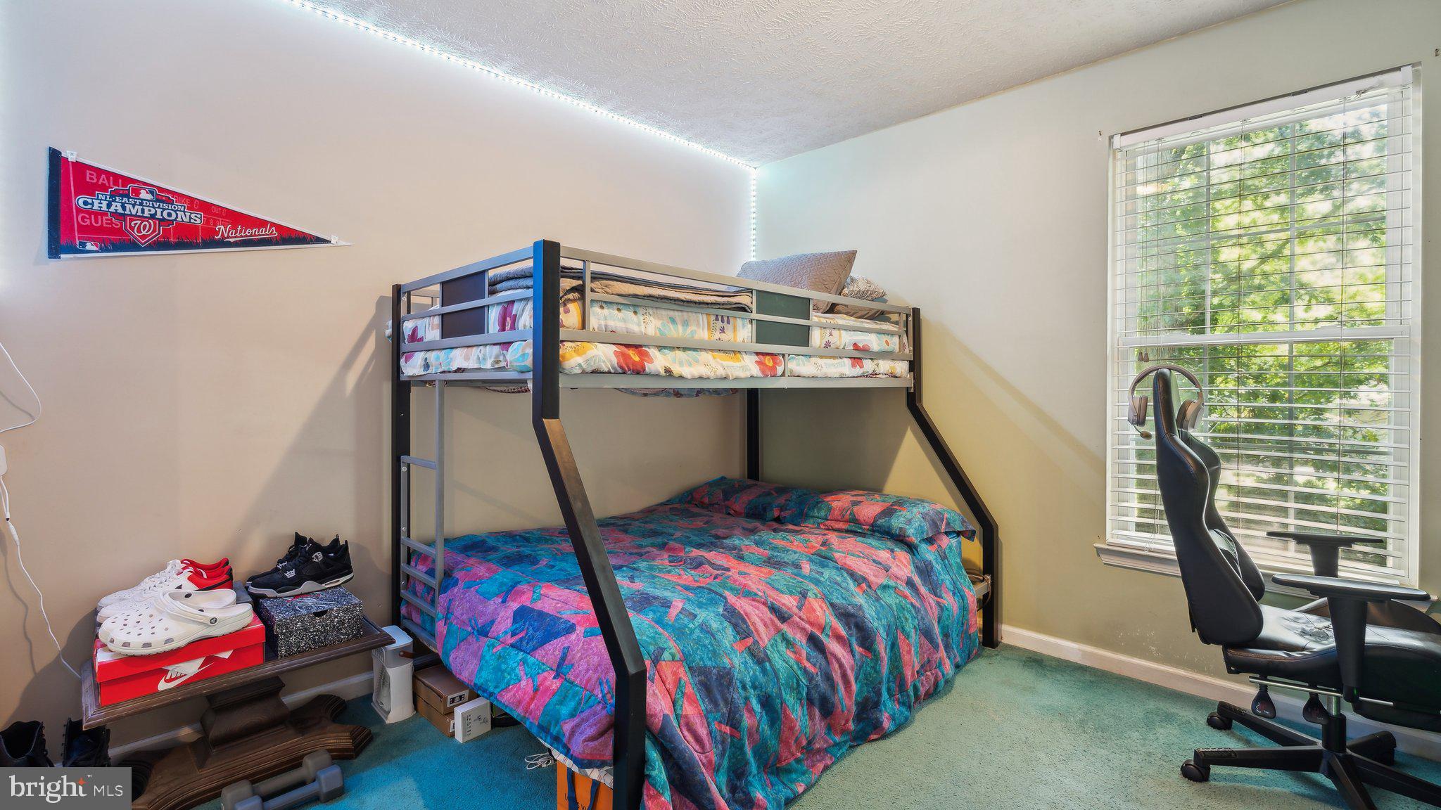 SMOKETREE - Residential