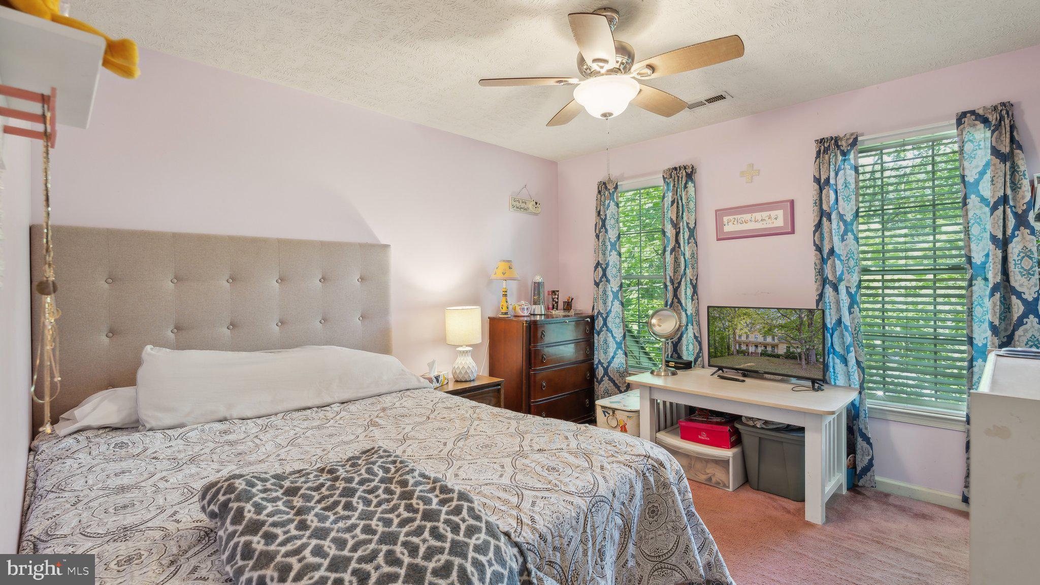 SMOKETREE - Residential