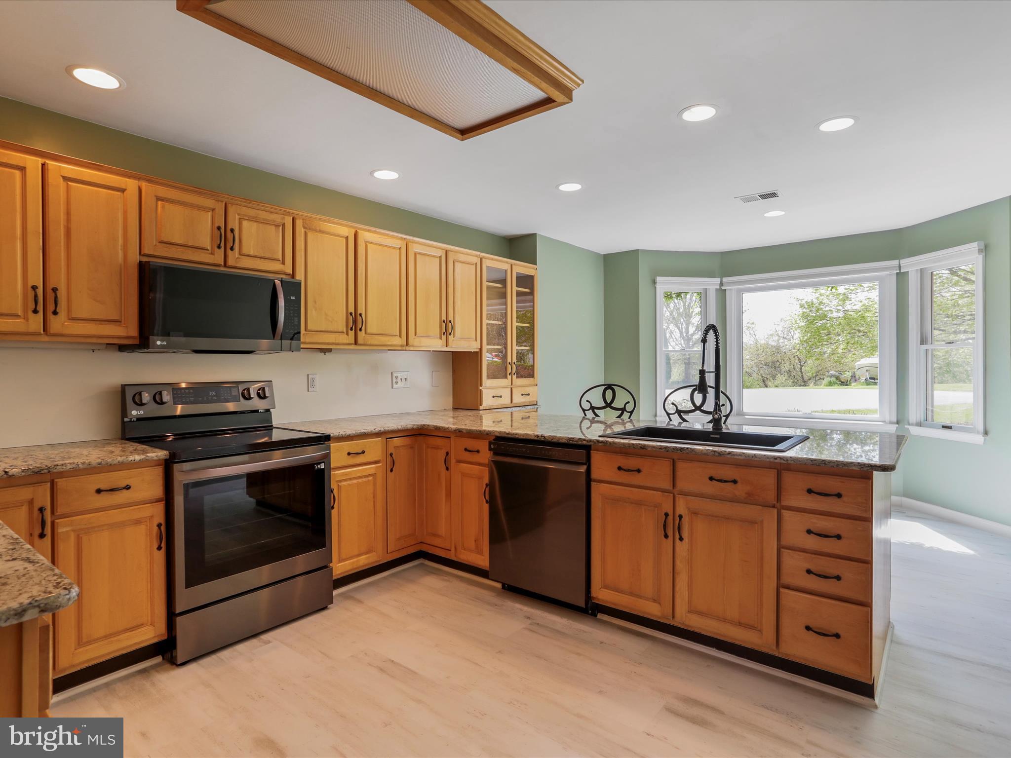 CLOVERDALE HEIGHTS - Residential
