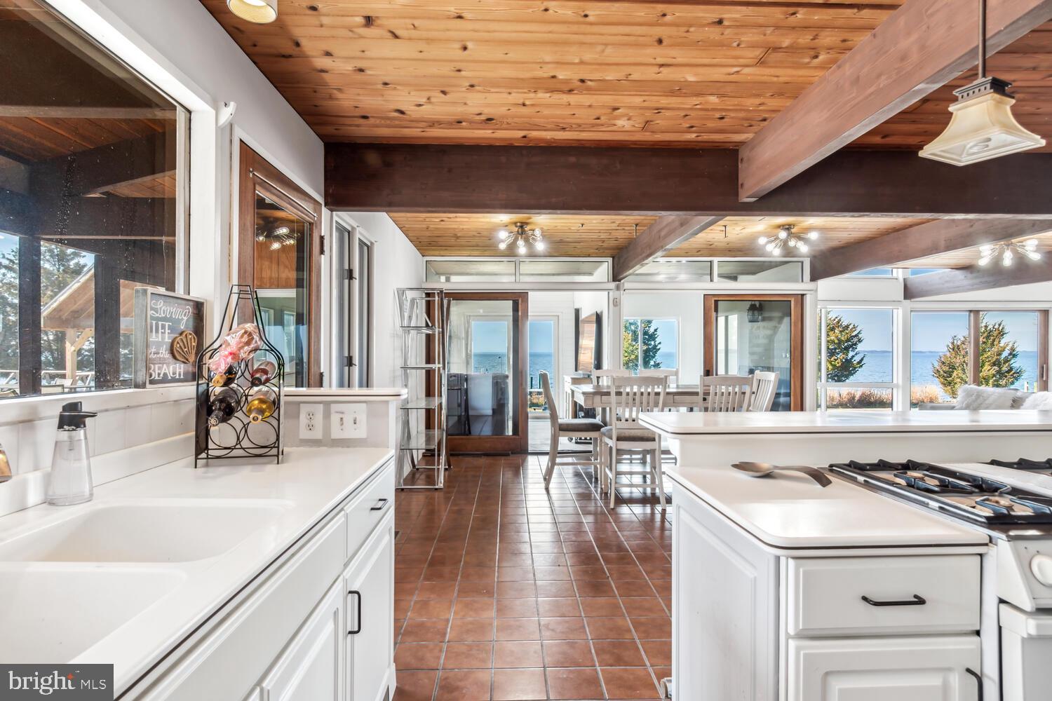 PROSPECT BAY - Residential