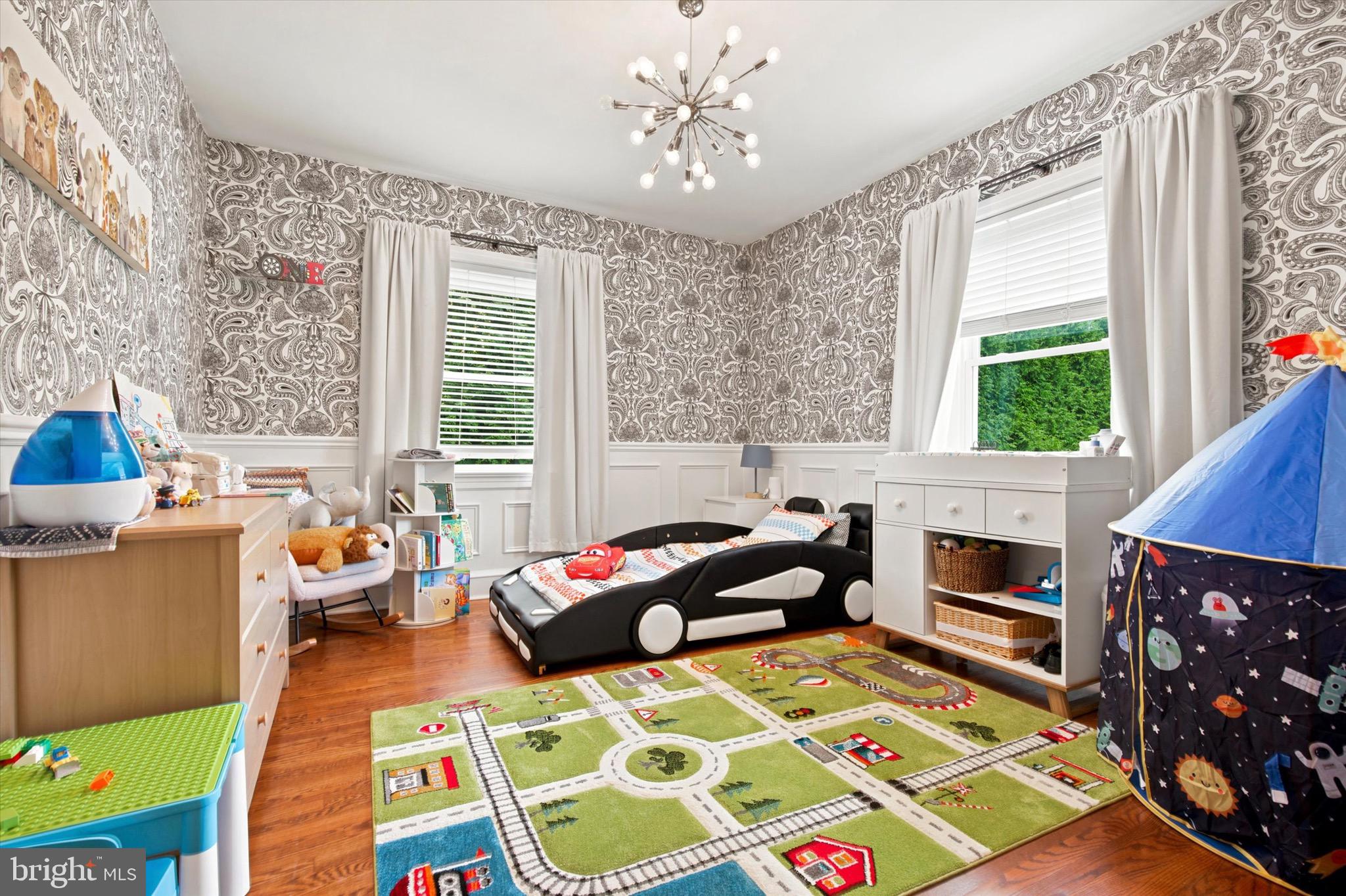 CURRAN TERRACE - Residential