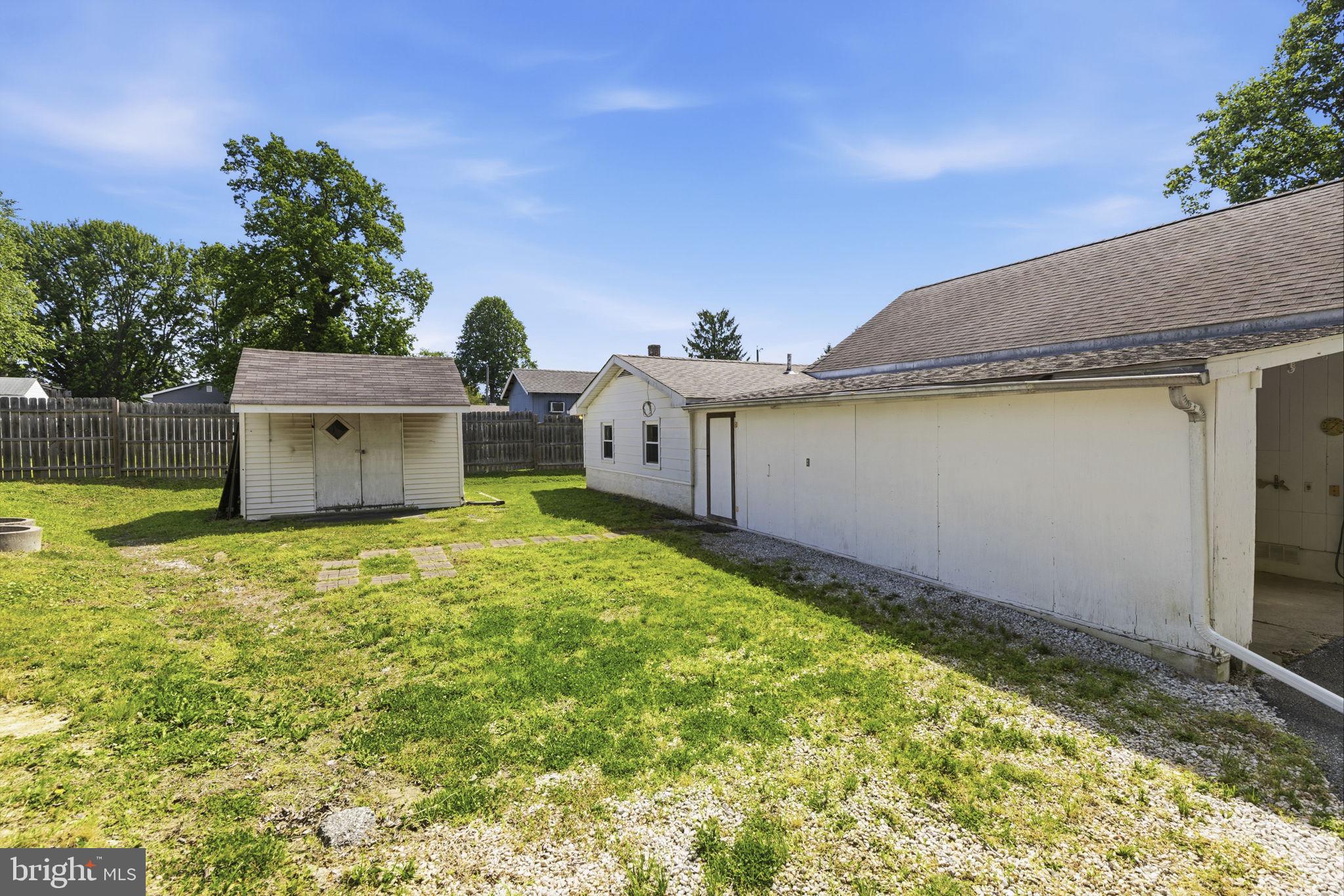 ESSEX - Residential
