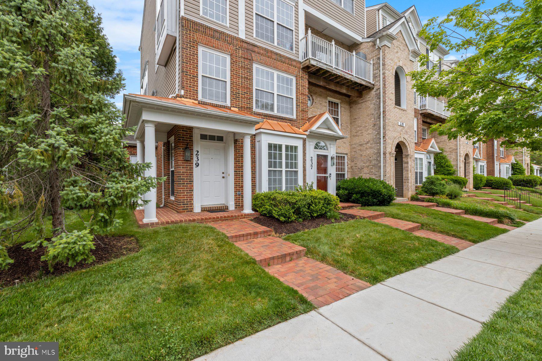 FALLSGROVE - Residential