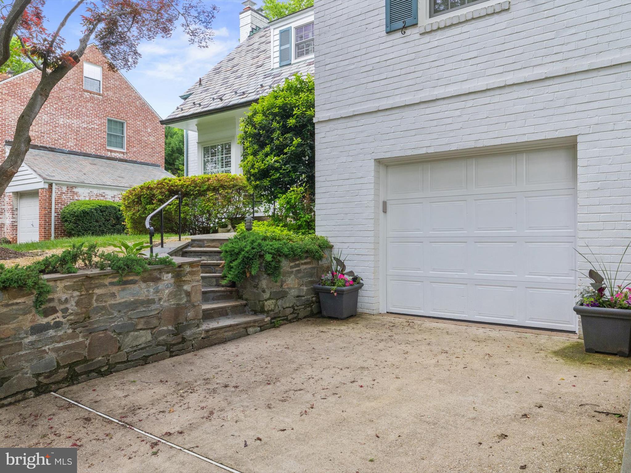 CHEVY CHASE - Residential