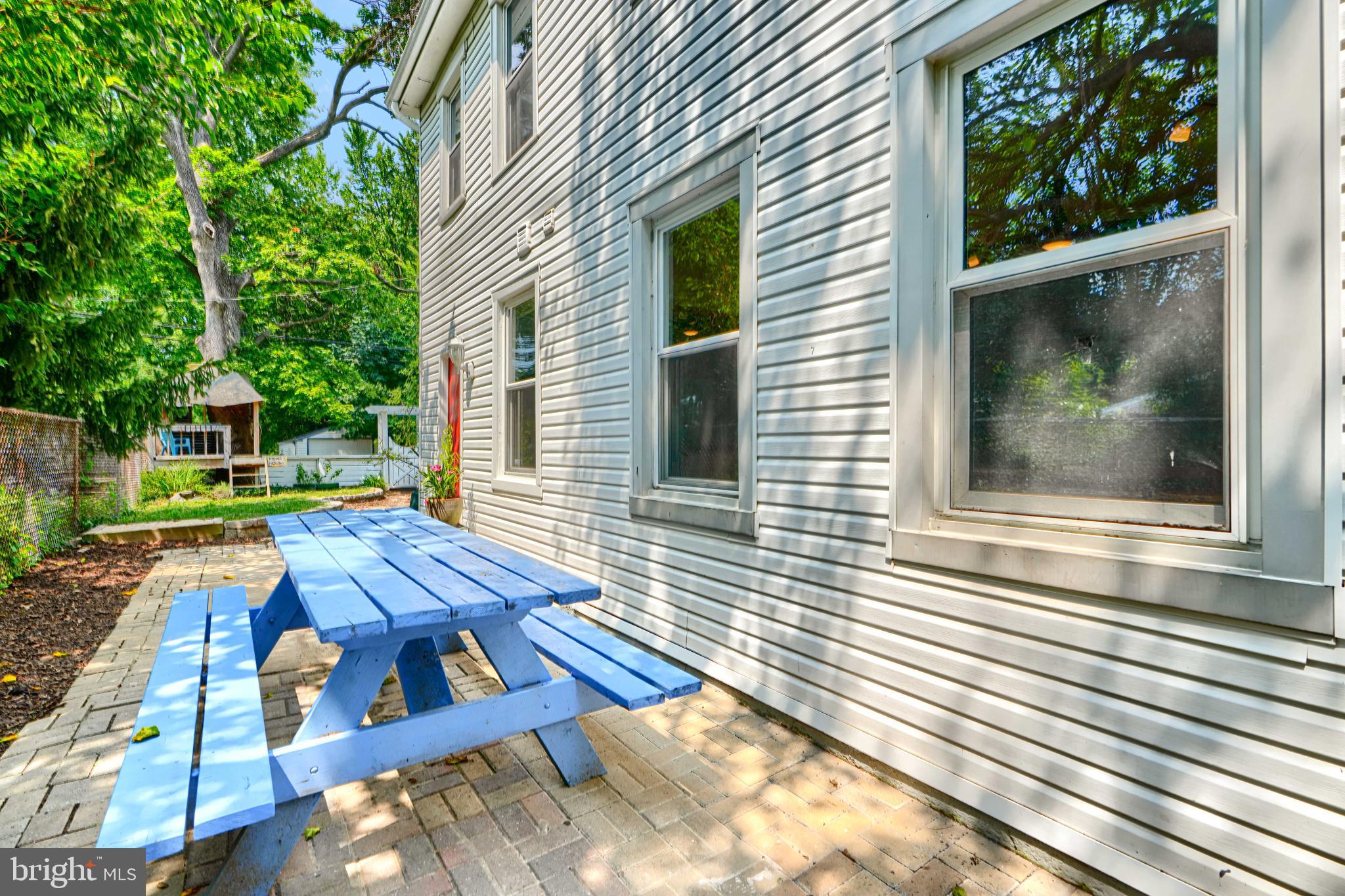 HAMPDEN HISTORIC DISTRICT - Residential