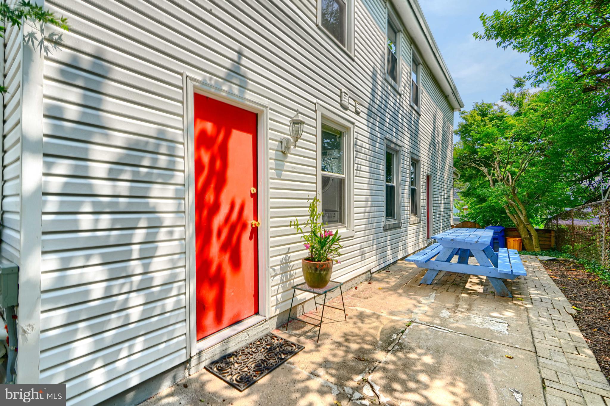 HAMPDEN HISTORIC DISTRICT - Residential