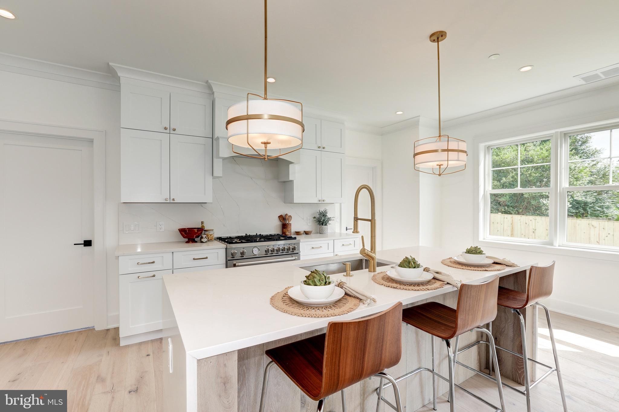 GARRETT PARK ESTATES - Residential