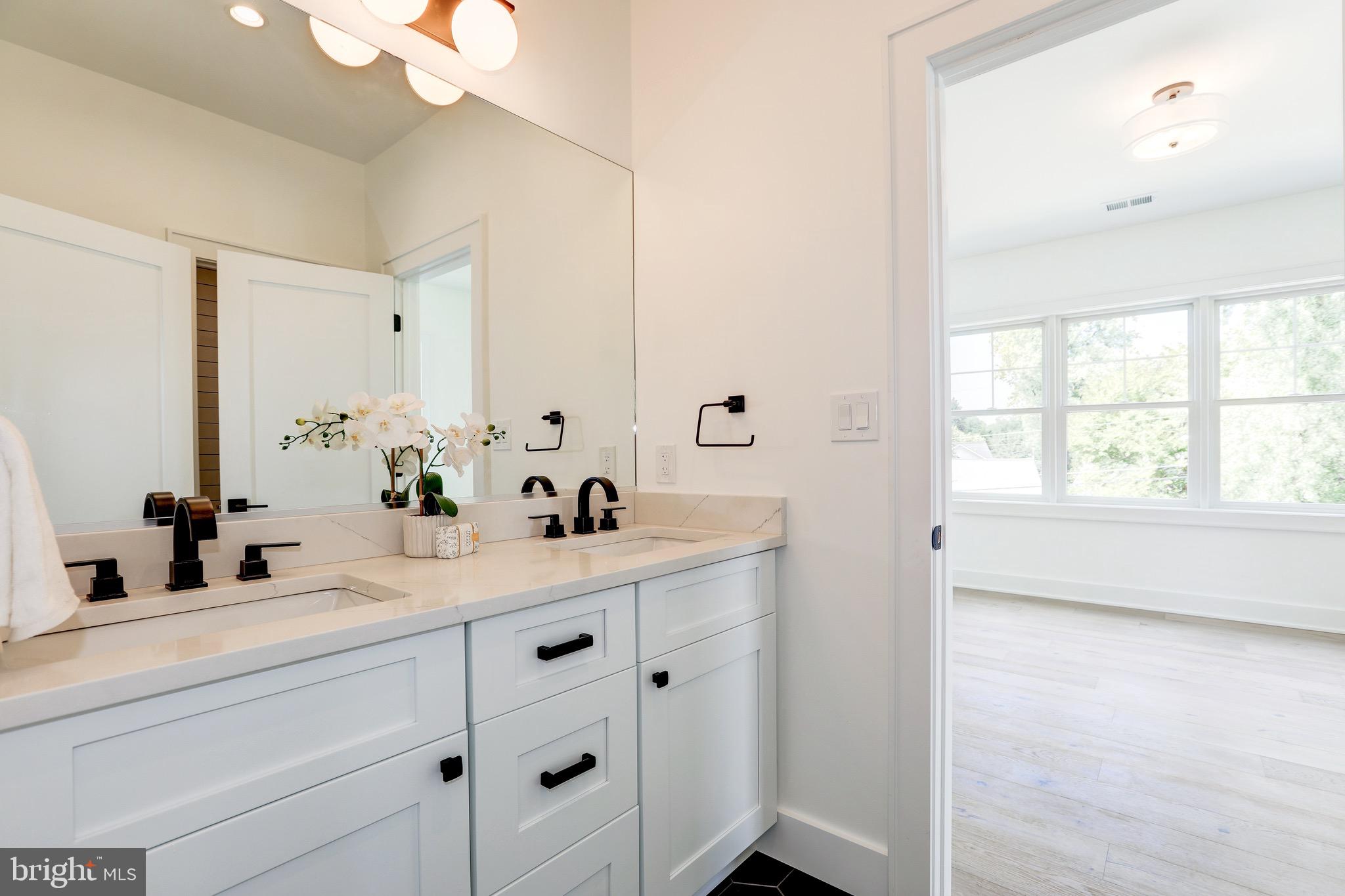 GARRETT PARK ESTATES - Residential