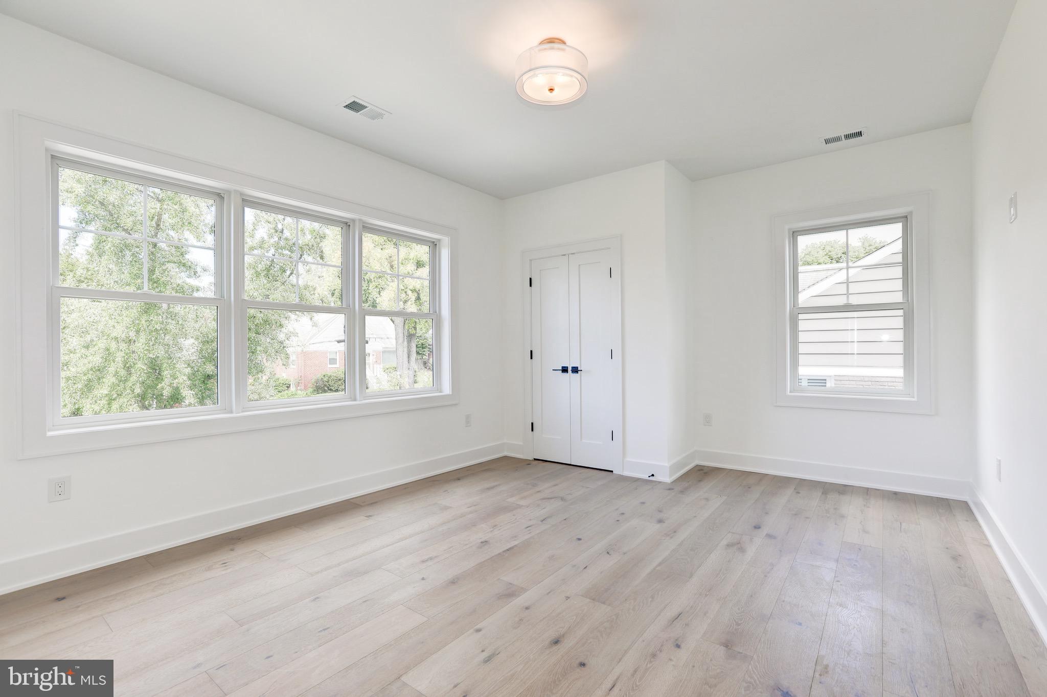GARRETT PARK ESTATES - Residential