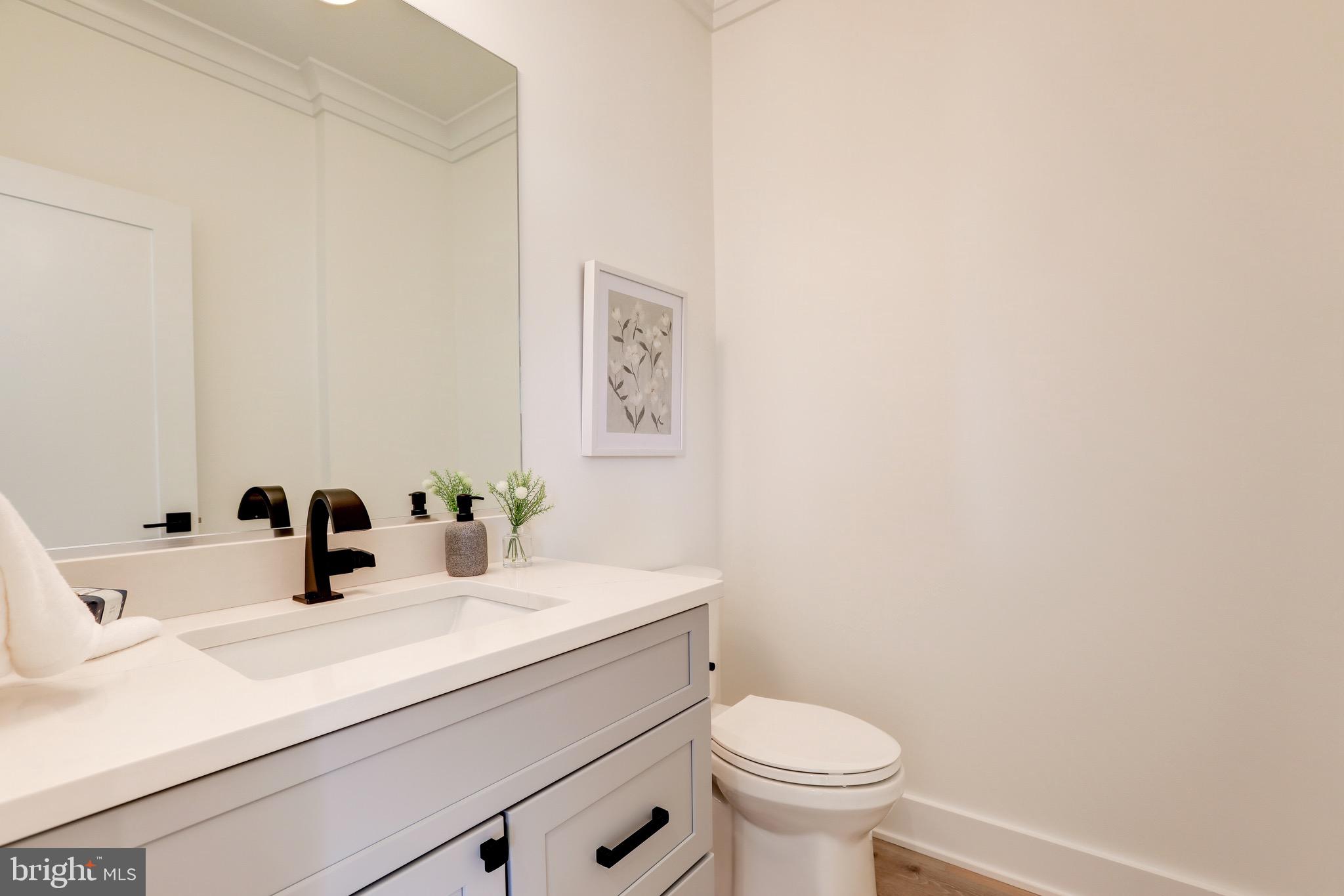 GARRETT PARK ESTATES - Residential