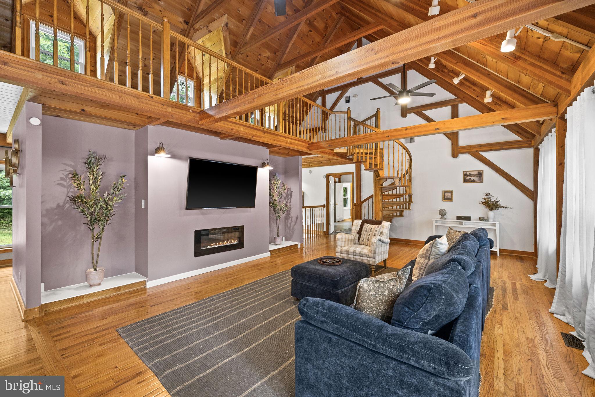KELLYS LANDING - Residential