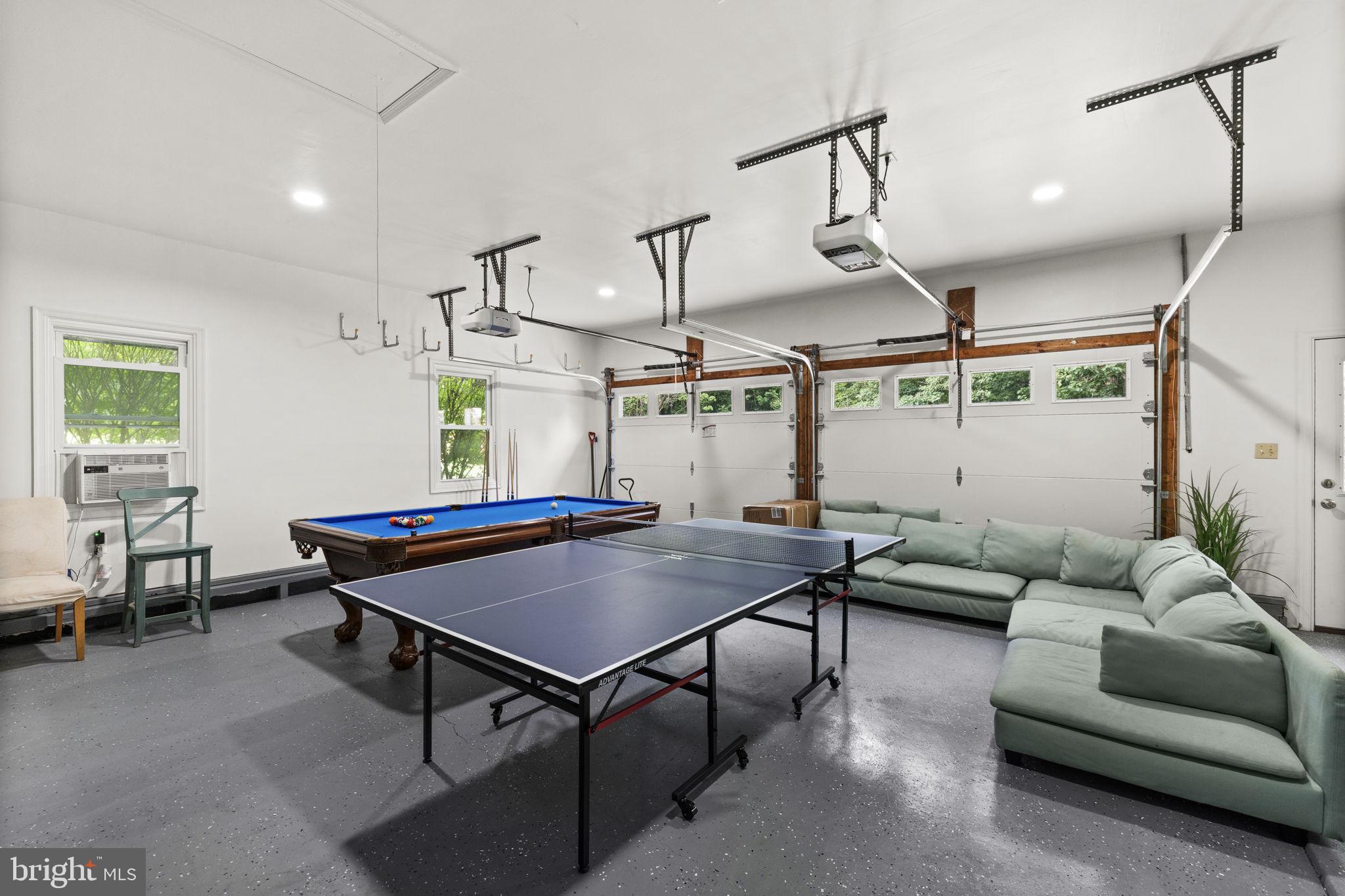KELLYS LANDING - Residential