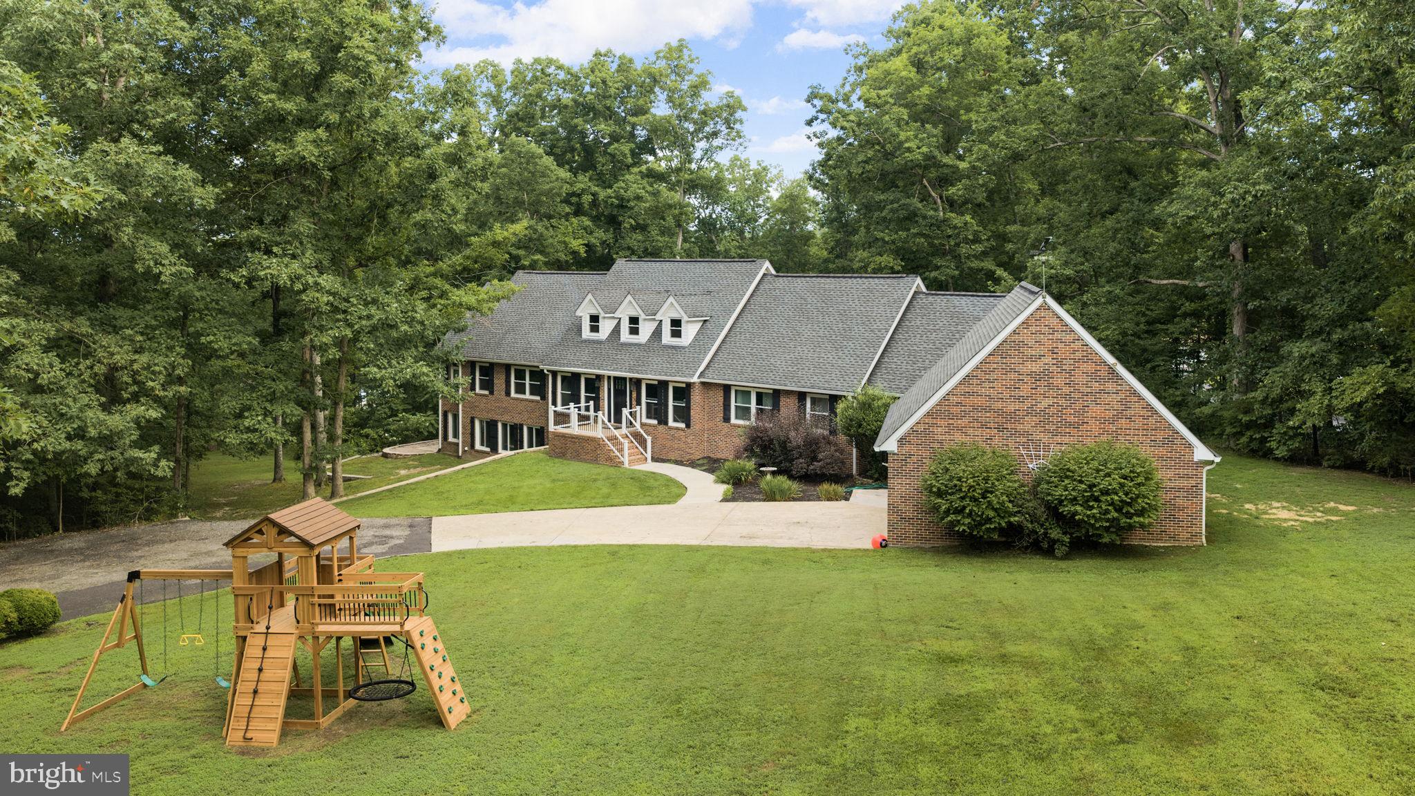KELLYS LANDING - Residential