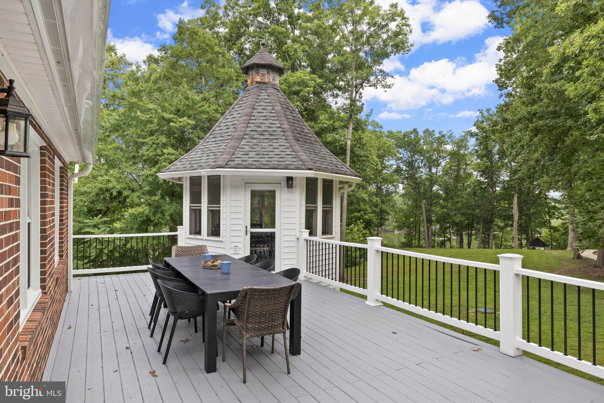 KELLYS LANDING - Residential