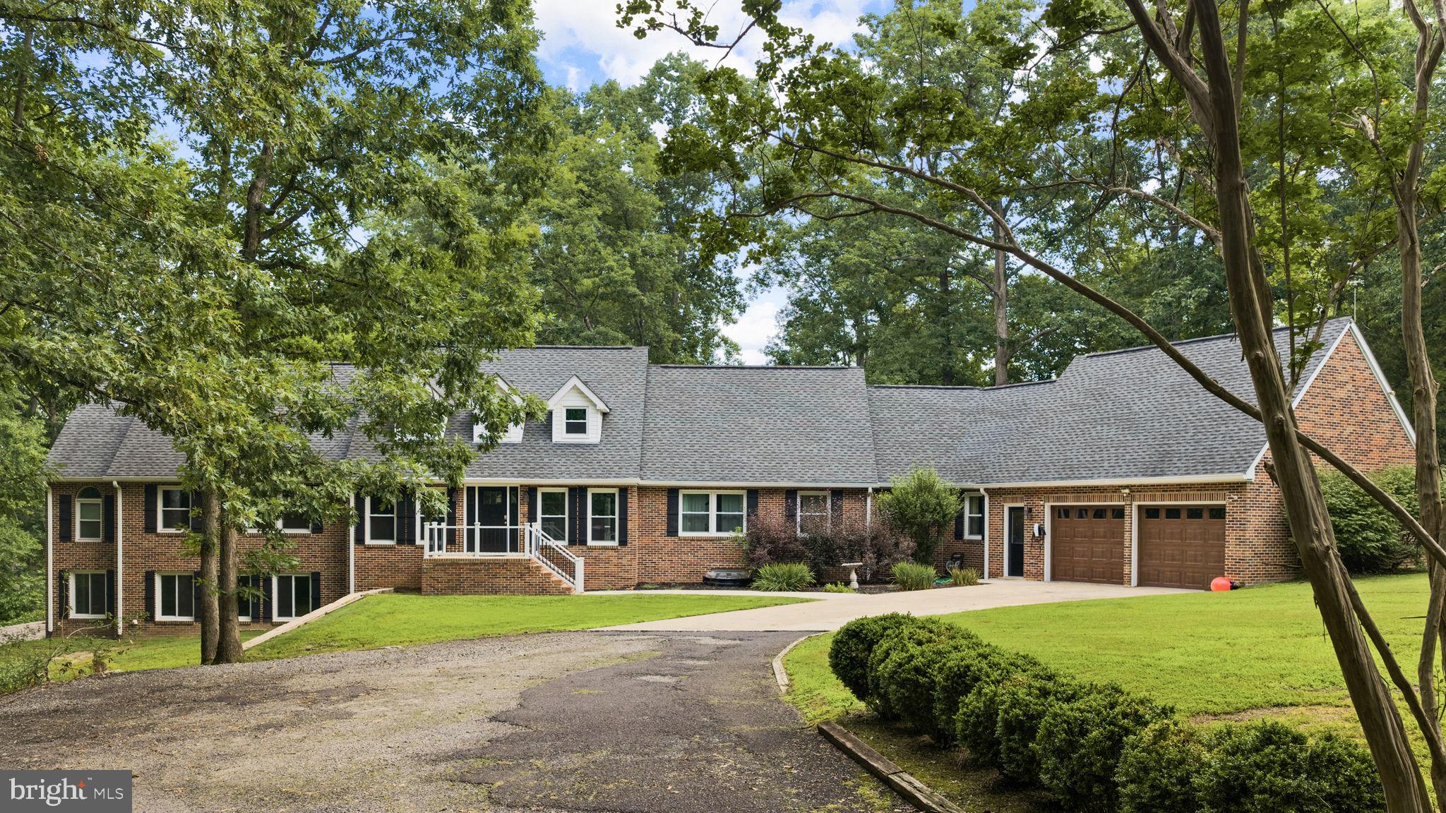 KELLYS LANDING - Residential
