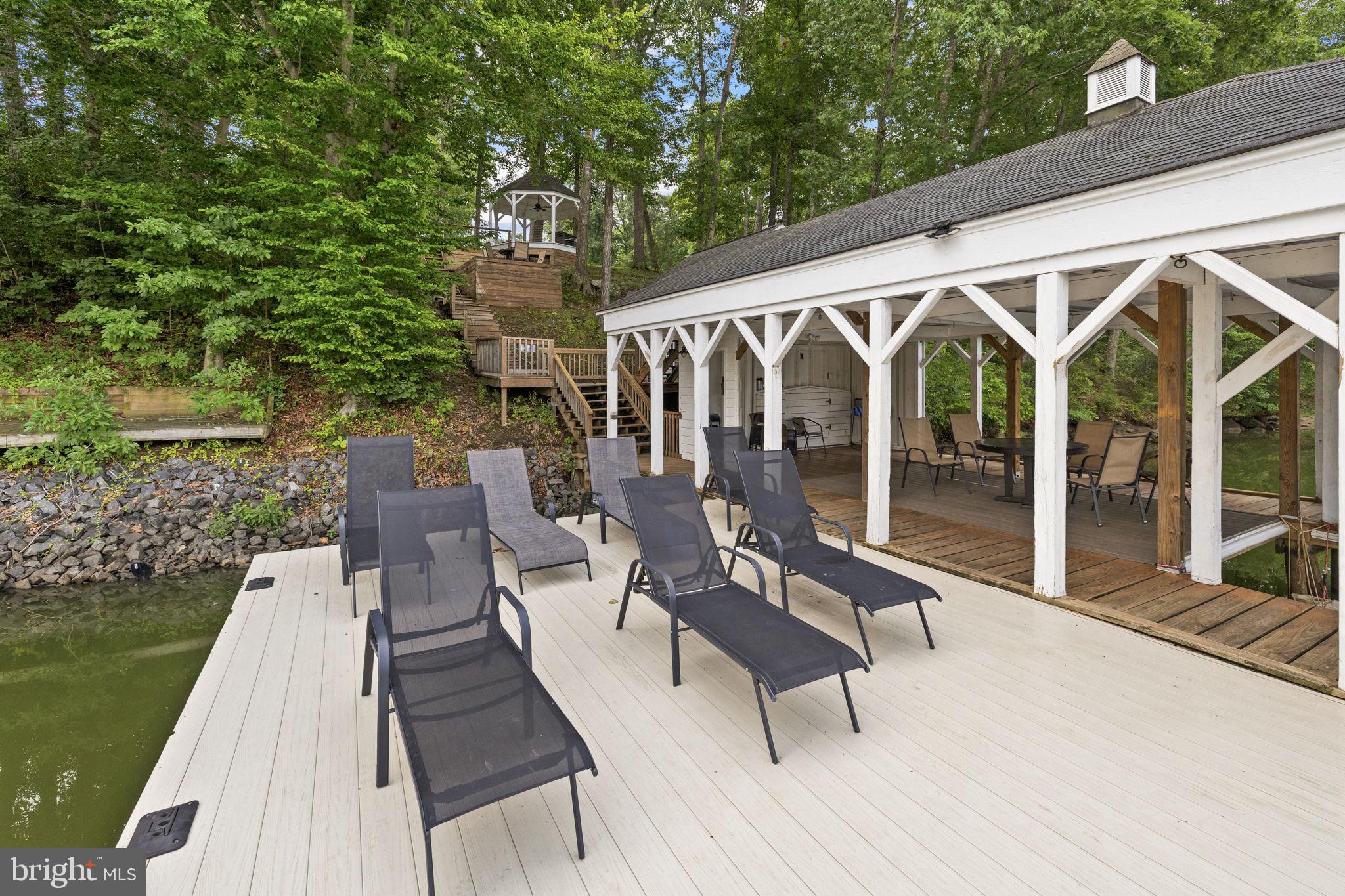 KELLYS LANDING - Residential