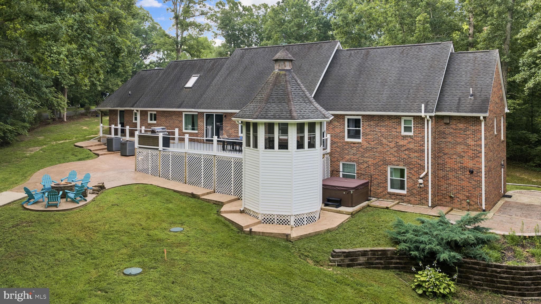 KELLYS LANDING - Residential